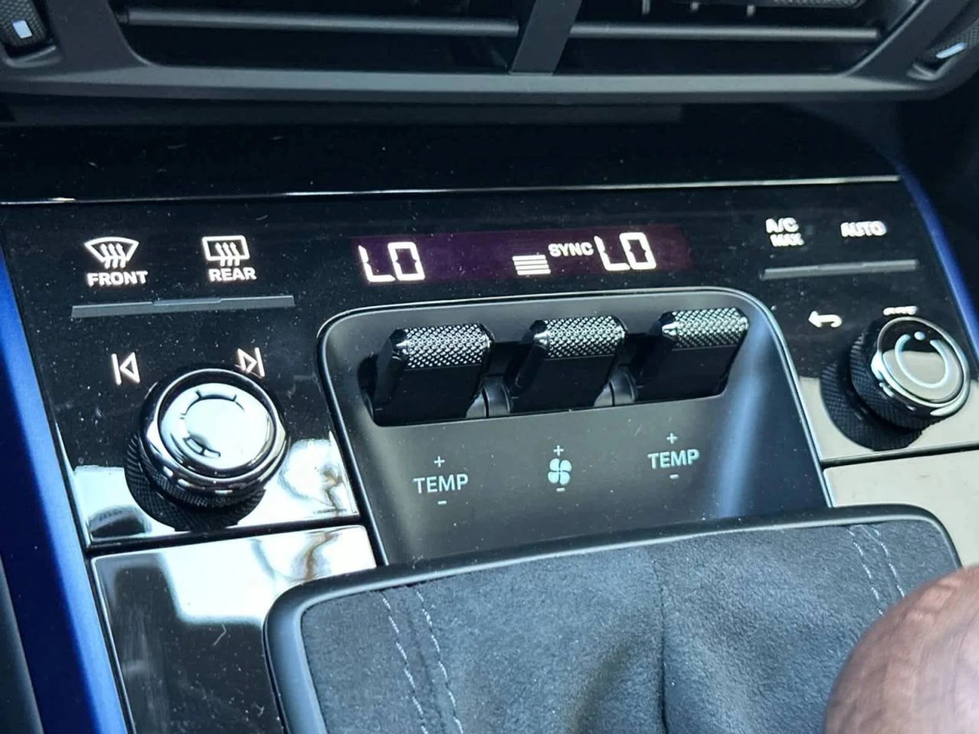 mph019_292931746_20_f4e28b55f4