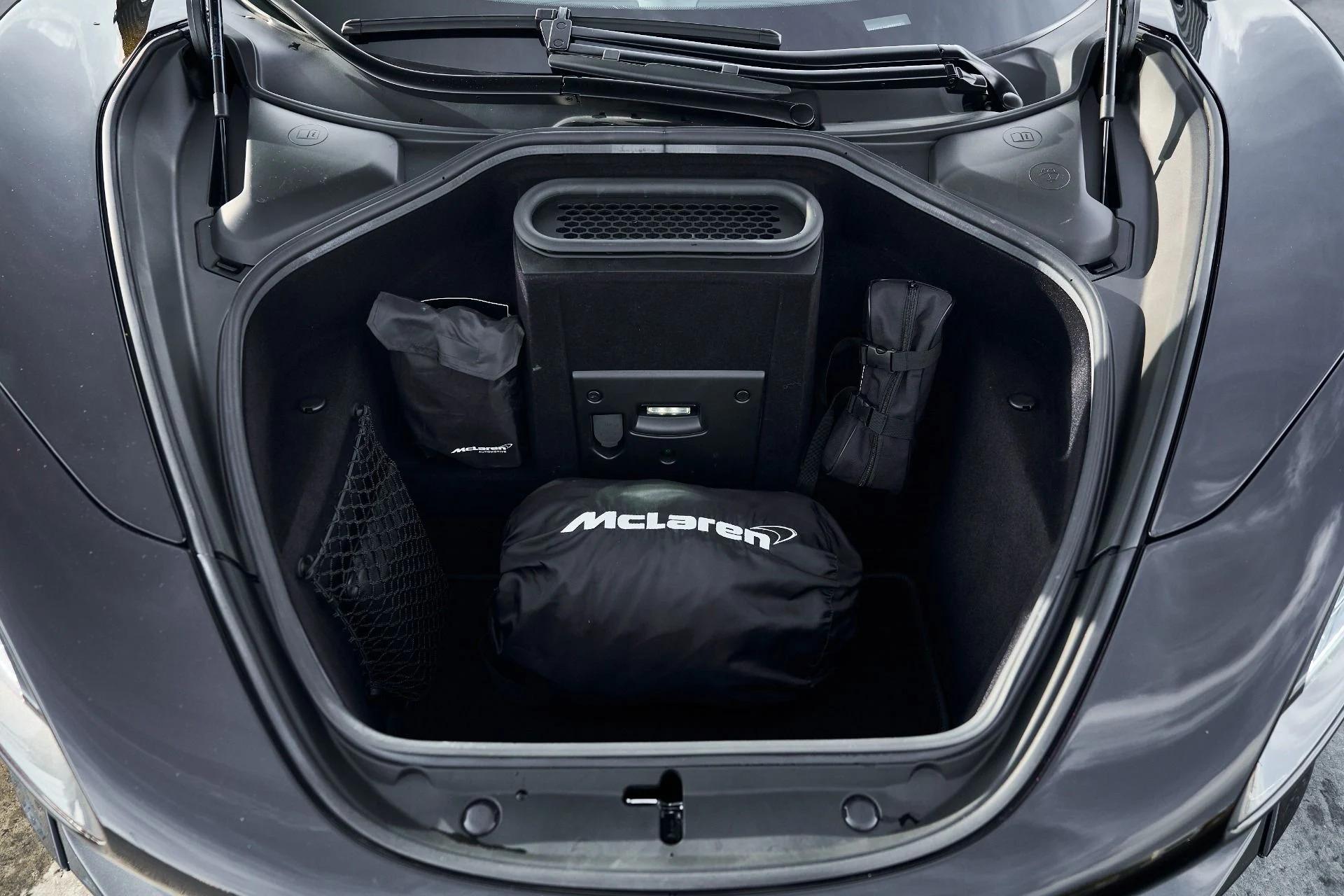 mph019_2930533970_Used_2021_Mc_Laren_720_S_1767401816_240ff4f7be