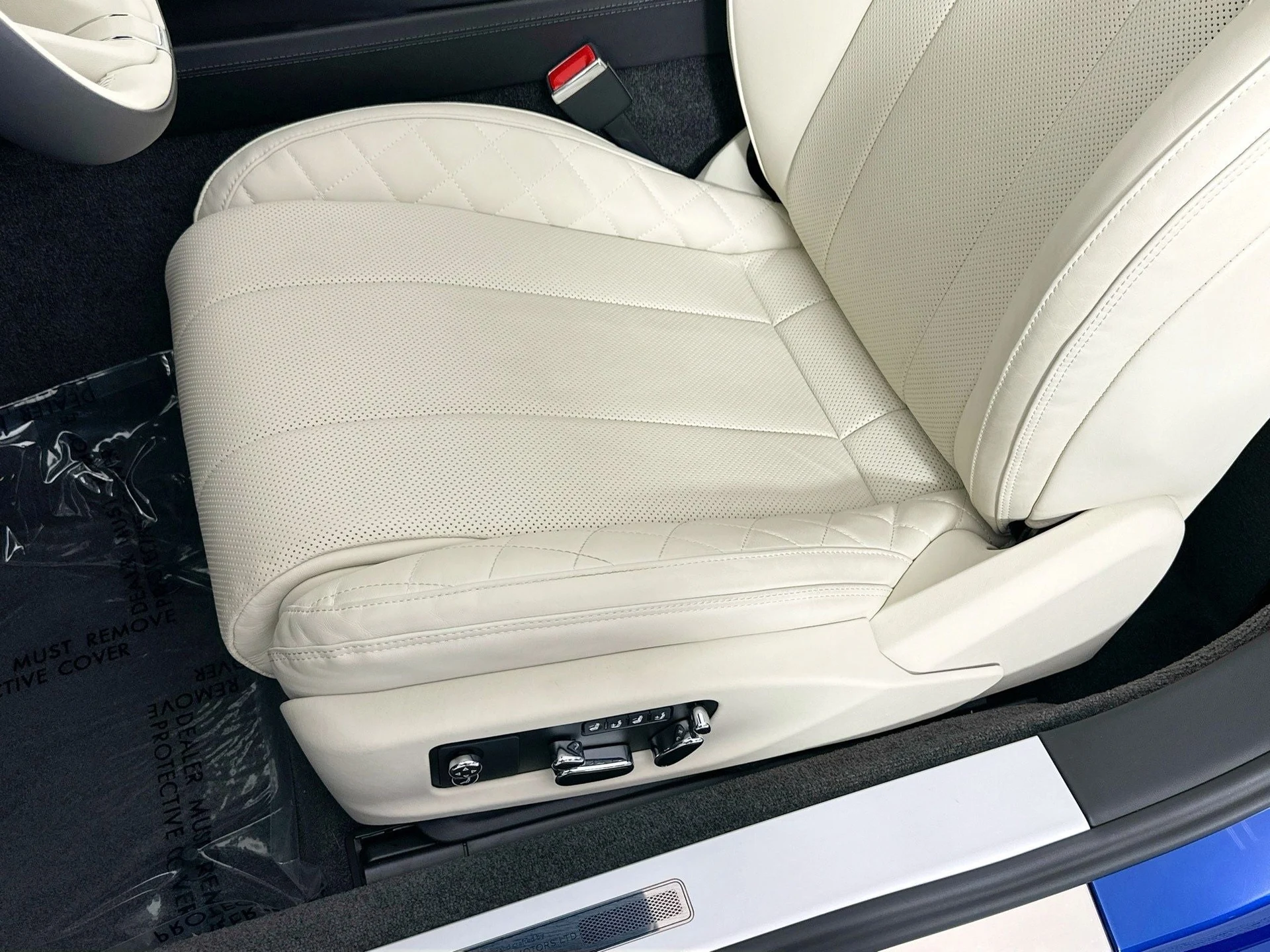 mph019_2938659948_20_e189a9d501