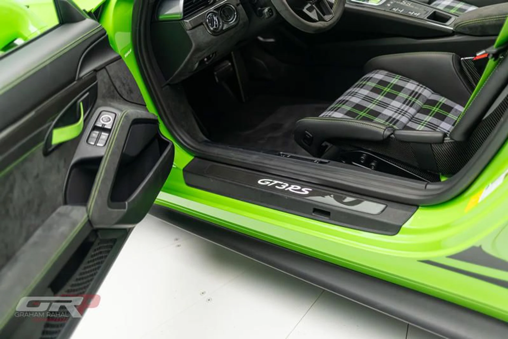 mph019_2940090115_E4004_C5_A_59_B4_4762_B6_B9_6_EE_5_F512352_F_31fea121e1