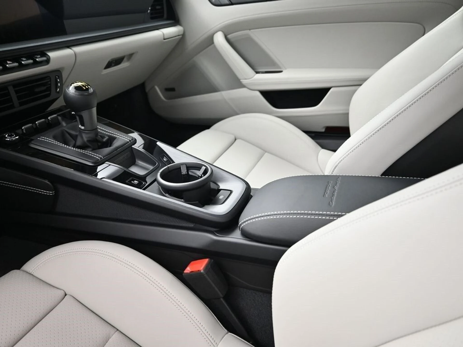 mph019_2951195608_a6b1a55fa18169d8c08a76d078918765x_545262dd32