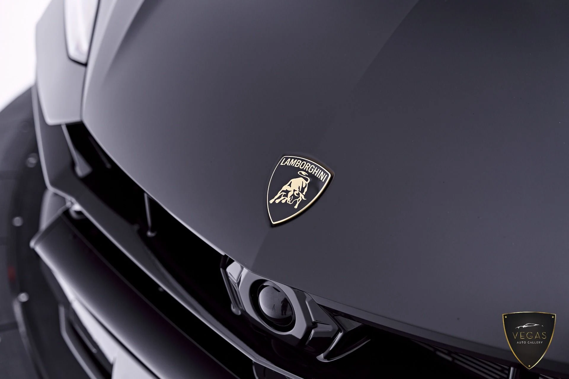 mph019_2956599151_Used_2026_Lamborghini_Urus_SE_1782163534_08cf921e84
