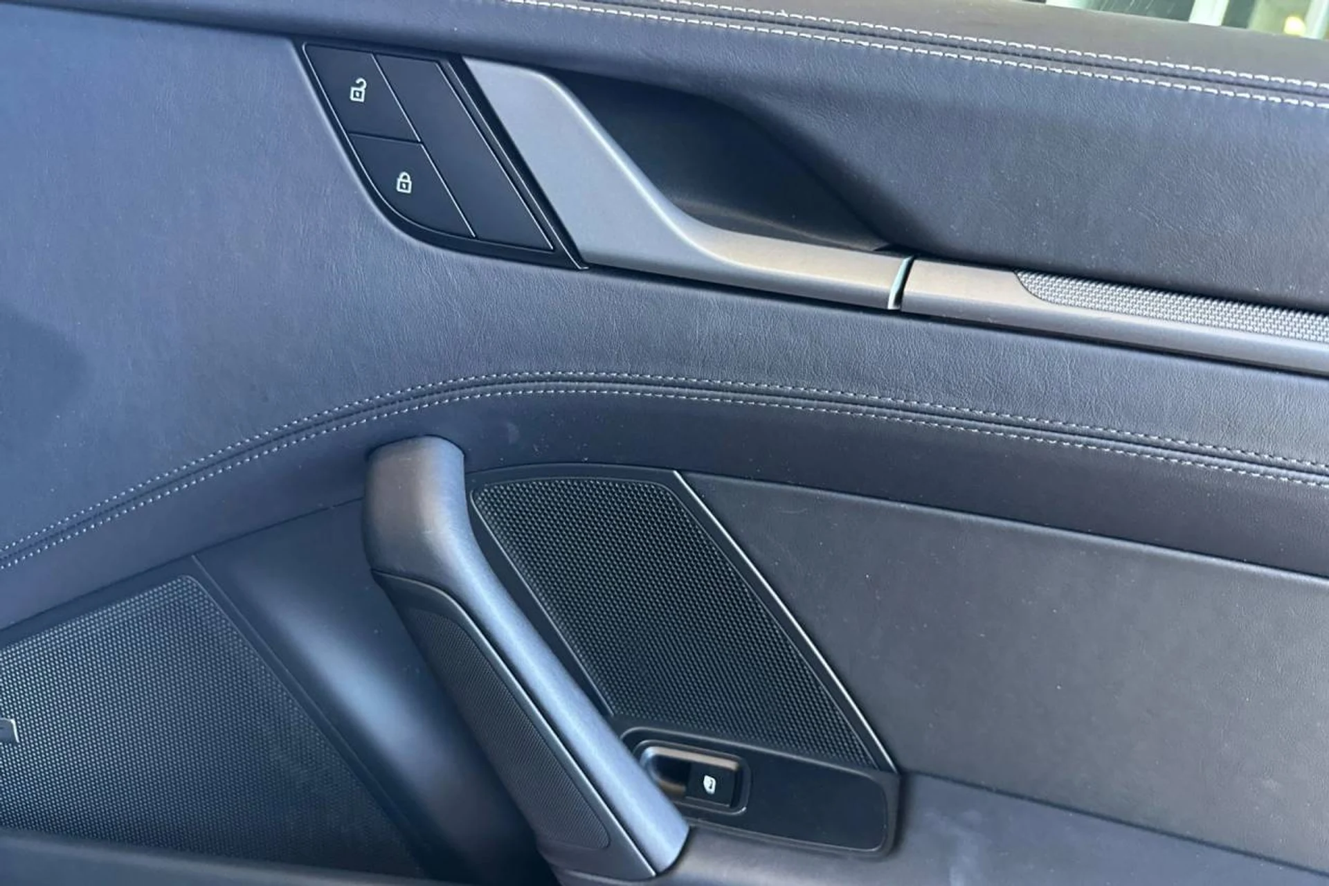 mph019_2958276562_1280_0571dcef19