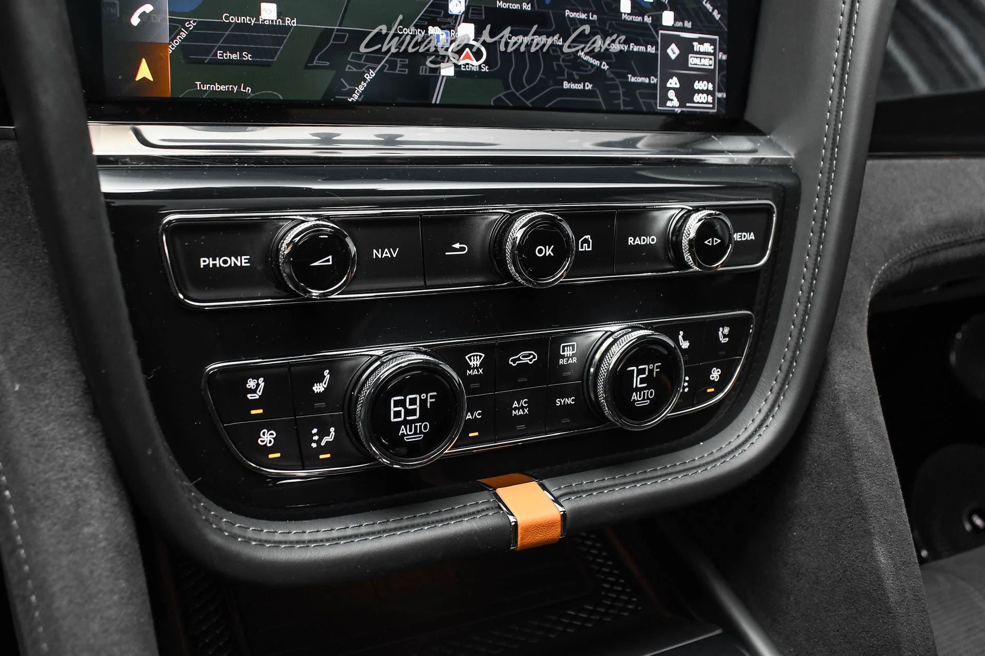 mph019_2963848323_12606_p20_l_6c040f98b9