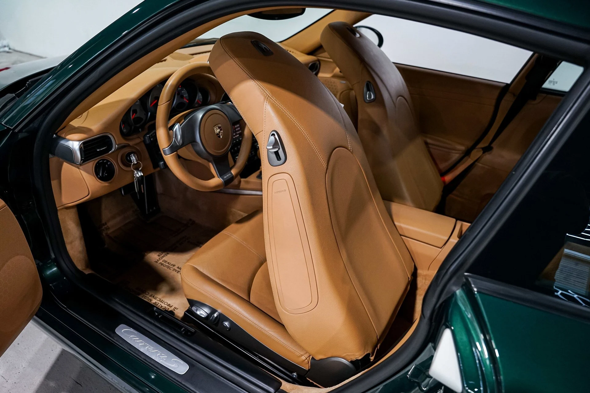 mph019_296542011_c80b3c347477065e1b738e06d0a206dbx_82711d3463