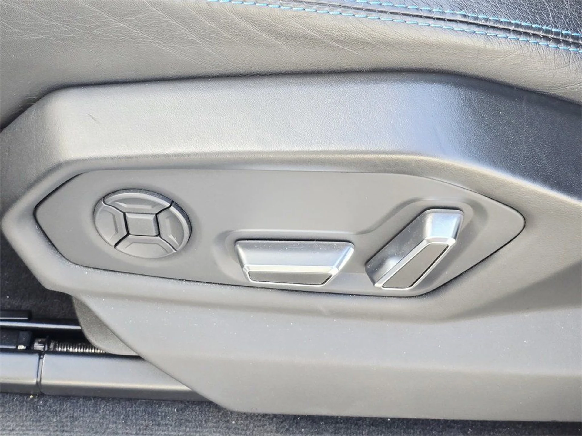 mph019_2967954439_ed738330b65c3ab1886fbab250857b66_00b3d99a4c