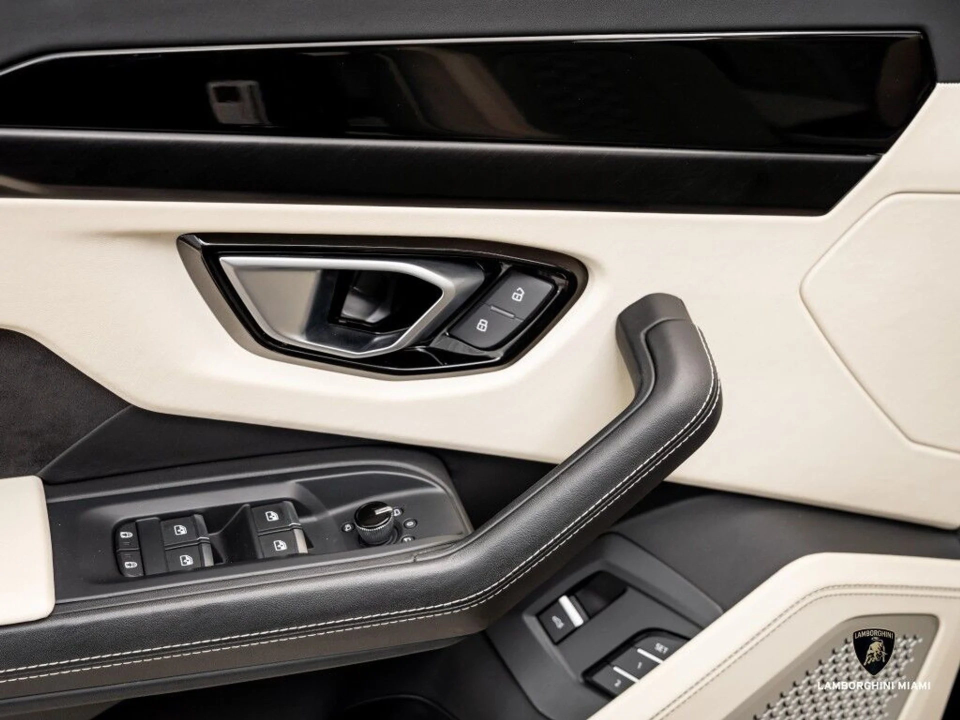 mph019_2968143562_044dac307d36463a7f3098de7f0c7205_7bd5ed8090