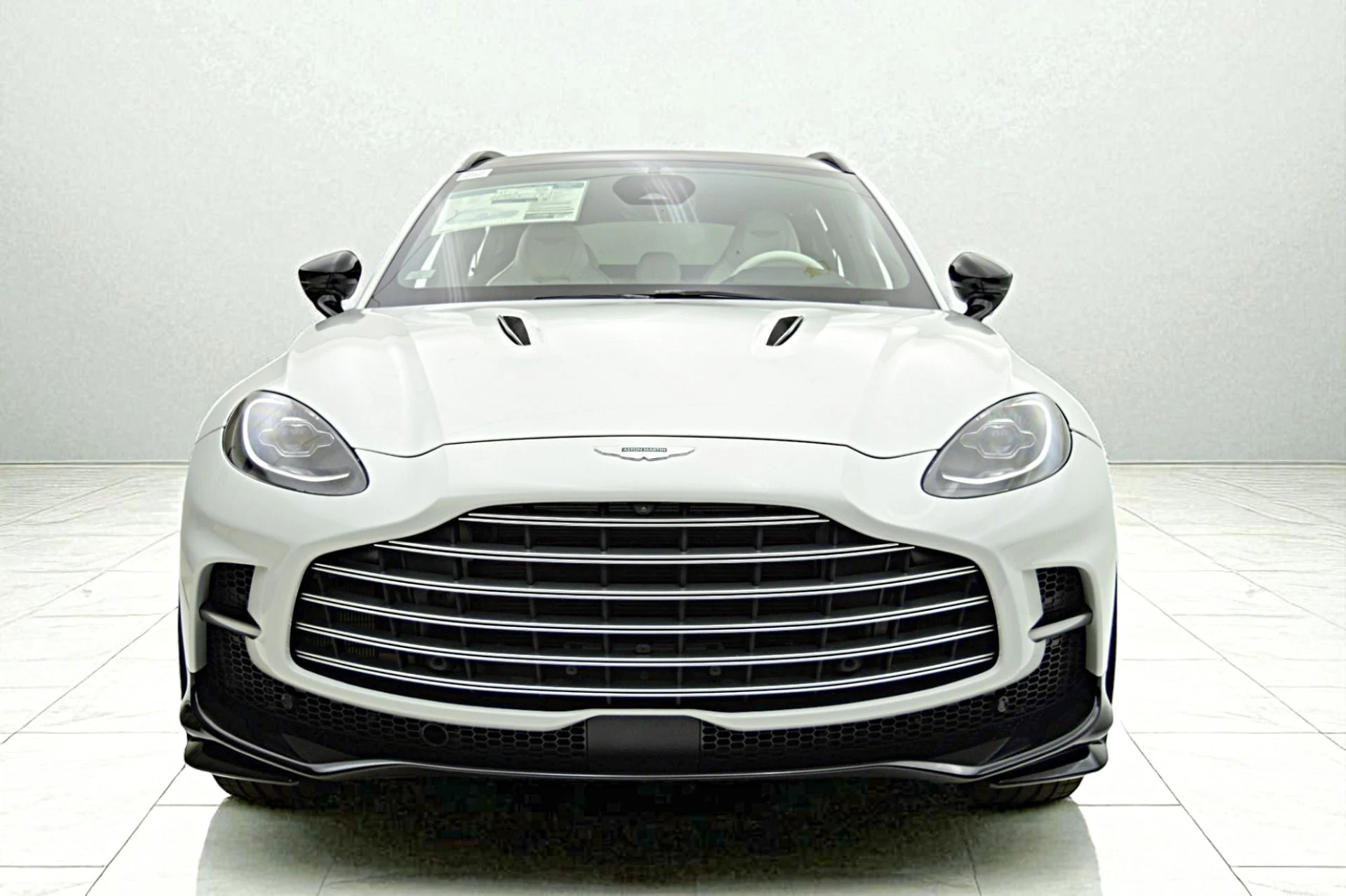 mph019_2968888357_New_2025_Aston_Martin_DBX_707_97466c536f