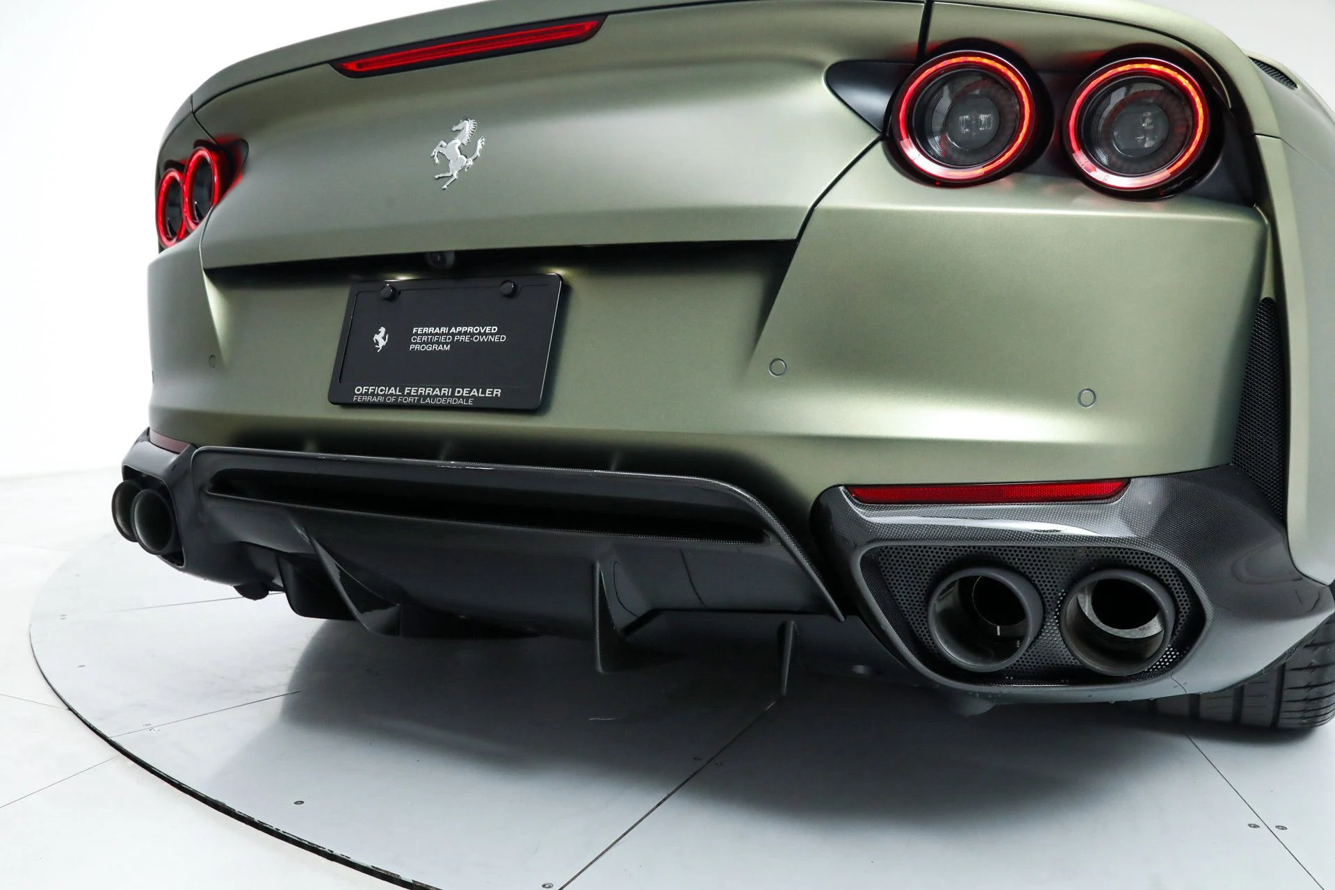 mph019_2970045542_0a162c0210d0b027e3d136b0840e3d88_2444c85782