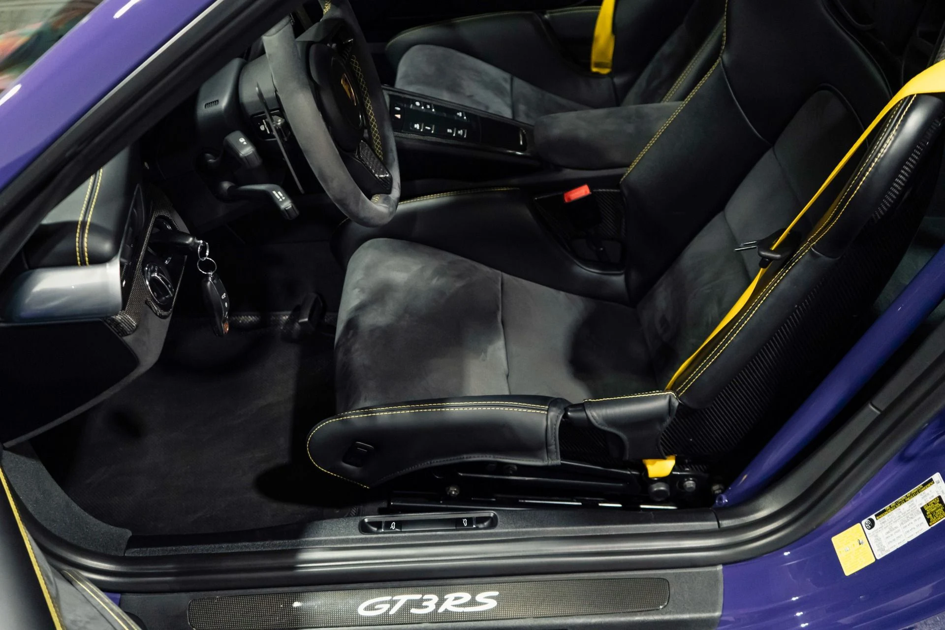 mph019_2980955050_Used_2016_Porsche_911_GT_3_RS_1772644553_0315953fb8