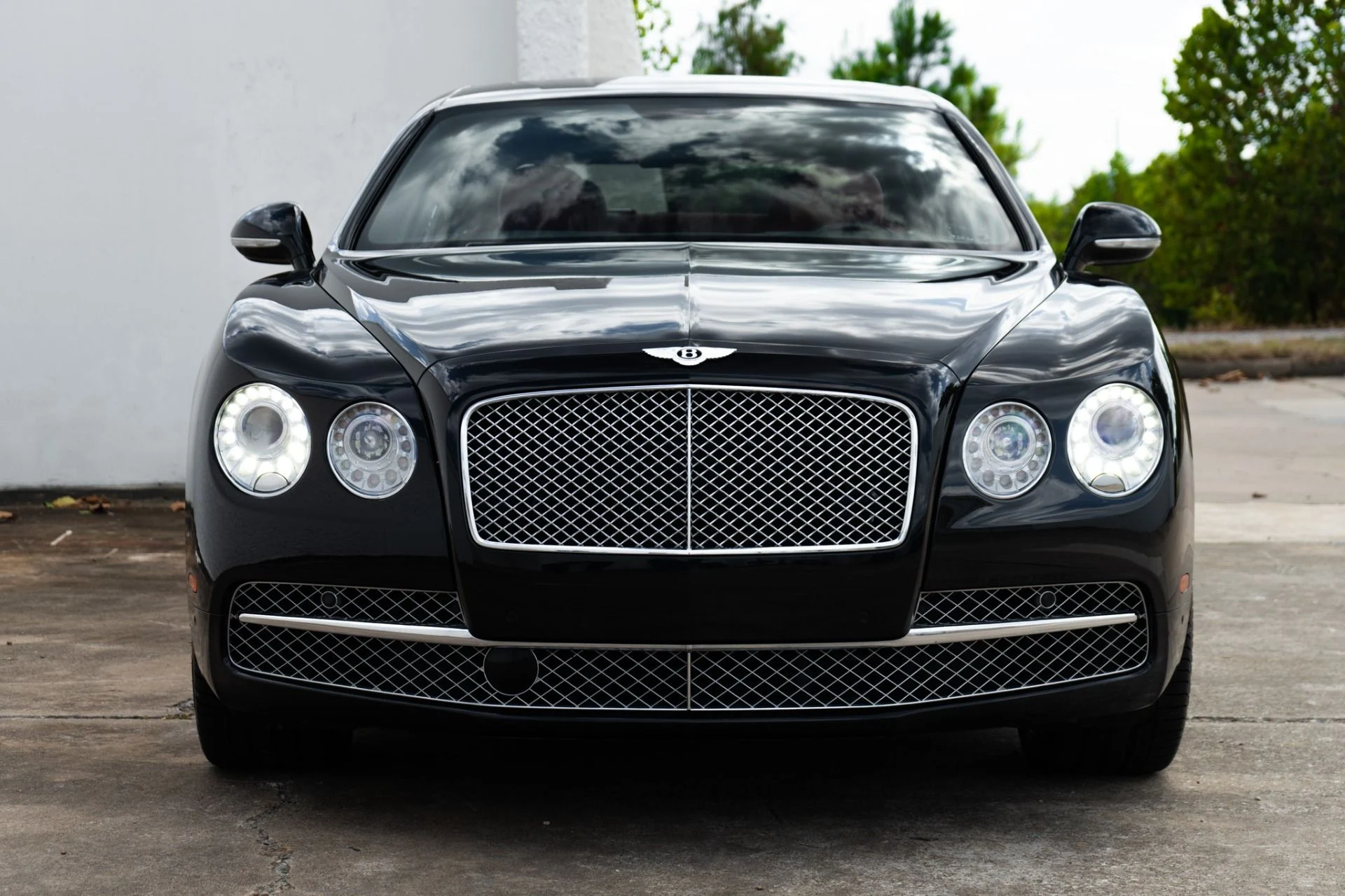 mph019_2989461645_Used_2016_Bentley_Flying_Spur_W12_1760989629_4b0cefdd89