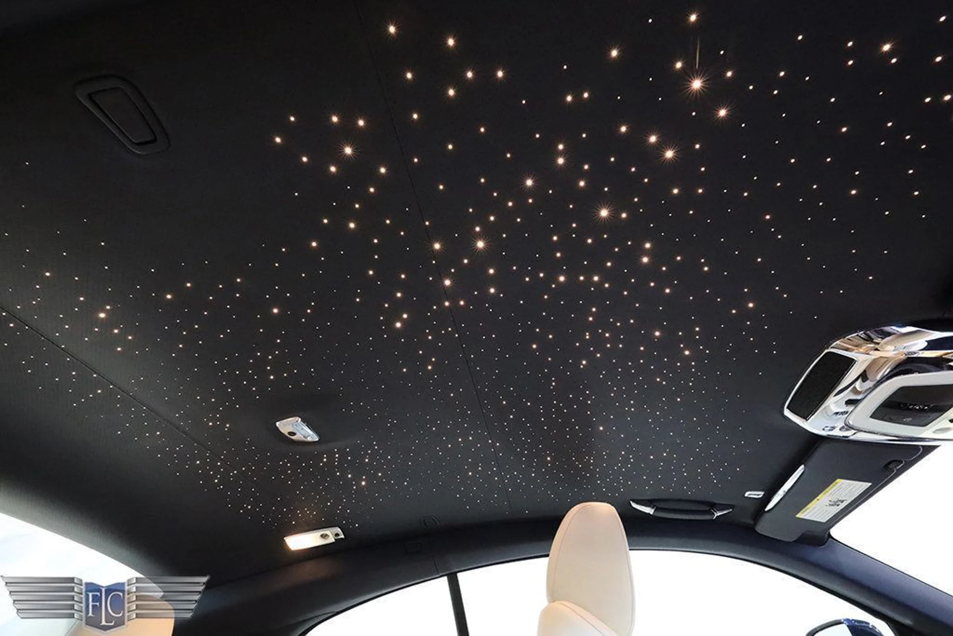 mph019_2998147501_used_2019_rolls_royce_wraith_coupe_9689_22959552_20_1024_a606d44492