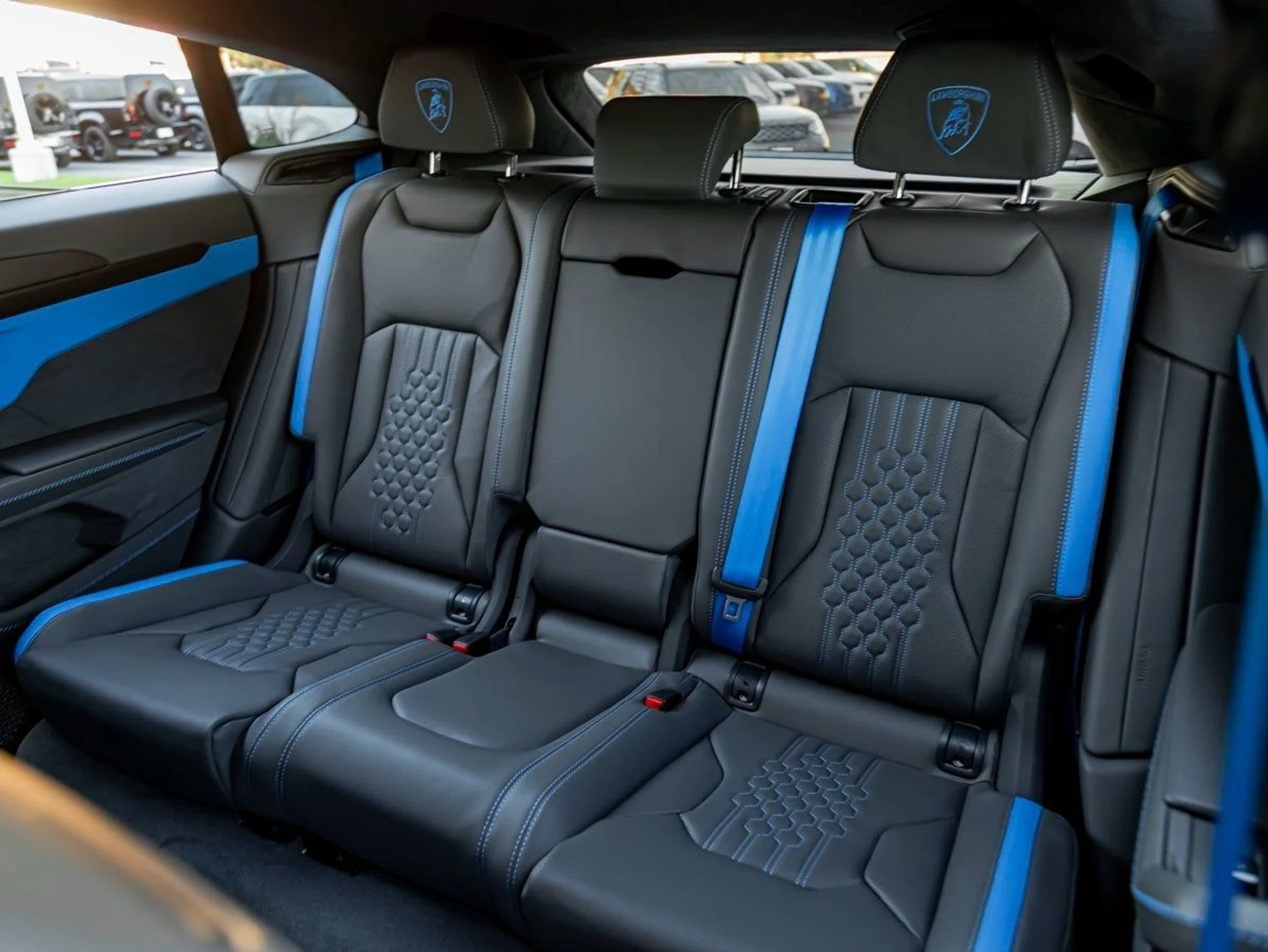 mph019_3000375671_20_f3ab03b5cc