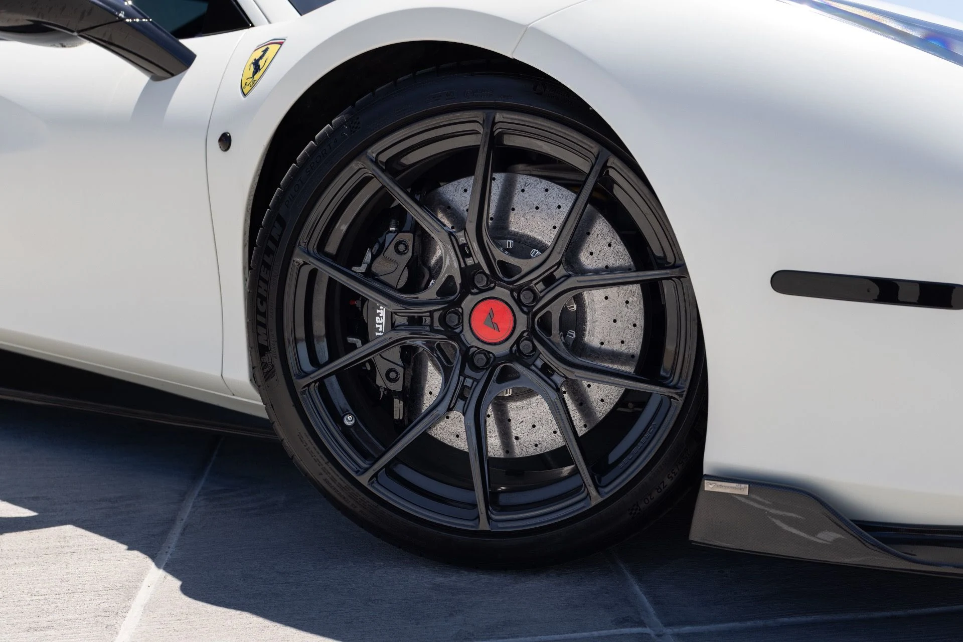 mph019_3007776381_Used_2018_Ferrari_488_GTB_1778883236_b2614d5ce8