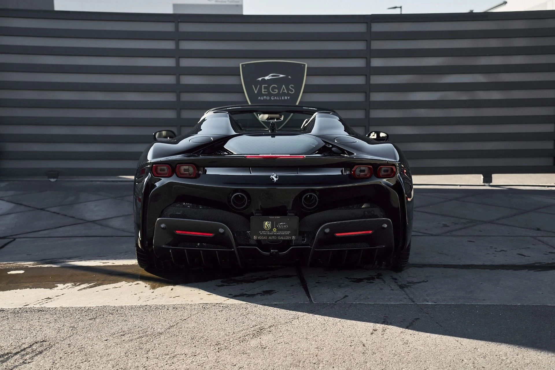 mph019_3009904513_Used_2025_Ferrari_SF_90_Spider_1764059246_ea7b936913