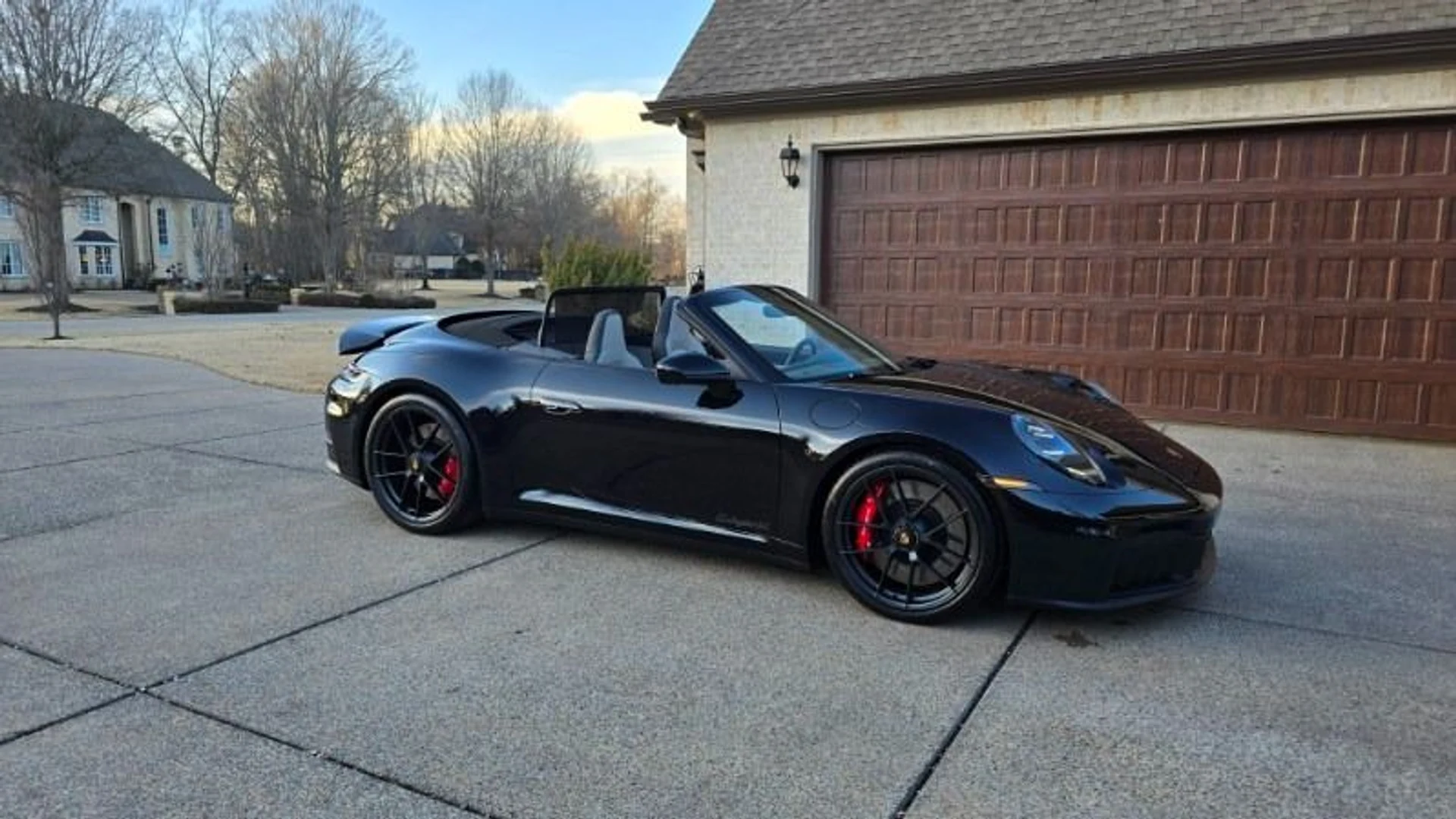mph019_3011027121_Used_2026_Porsche_911_Carrera_4_GTS_1778003019_e29b7bcafe