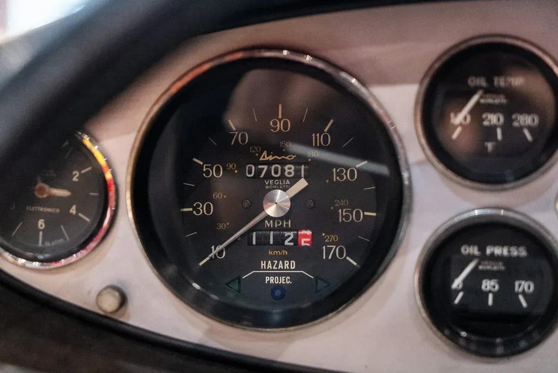 mph019_3012770793_0b754bcc4a1f750c54390fbbe5cebf50_fefddb0999