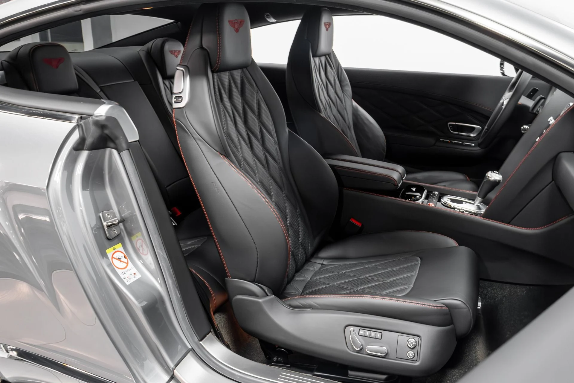 mph019_3023622853_Used_2015_Bentley_Continental_GT_V8_S_1770244632_217b35d69e