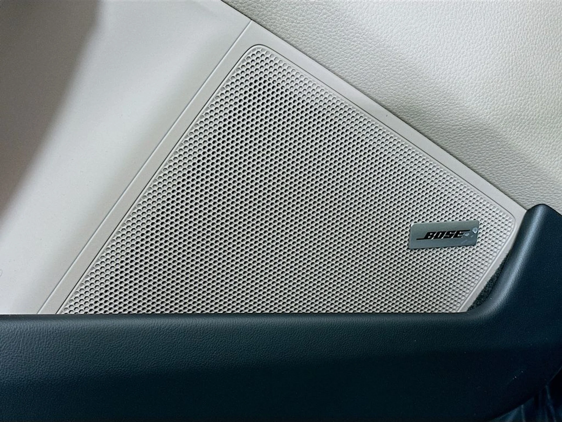 mph019_3027454493_130cedcff2bdaec50c13db6f38b711ffx_73362a9e1e