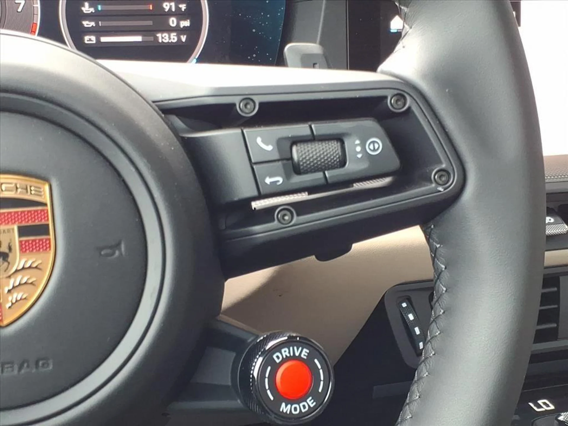 mph019_3033614450_4844341bfdd433b1644e4f24ac04c21e_bca7a8280a