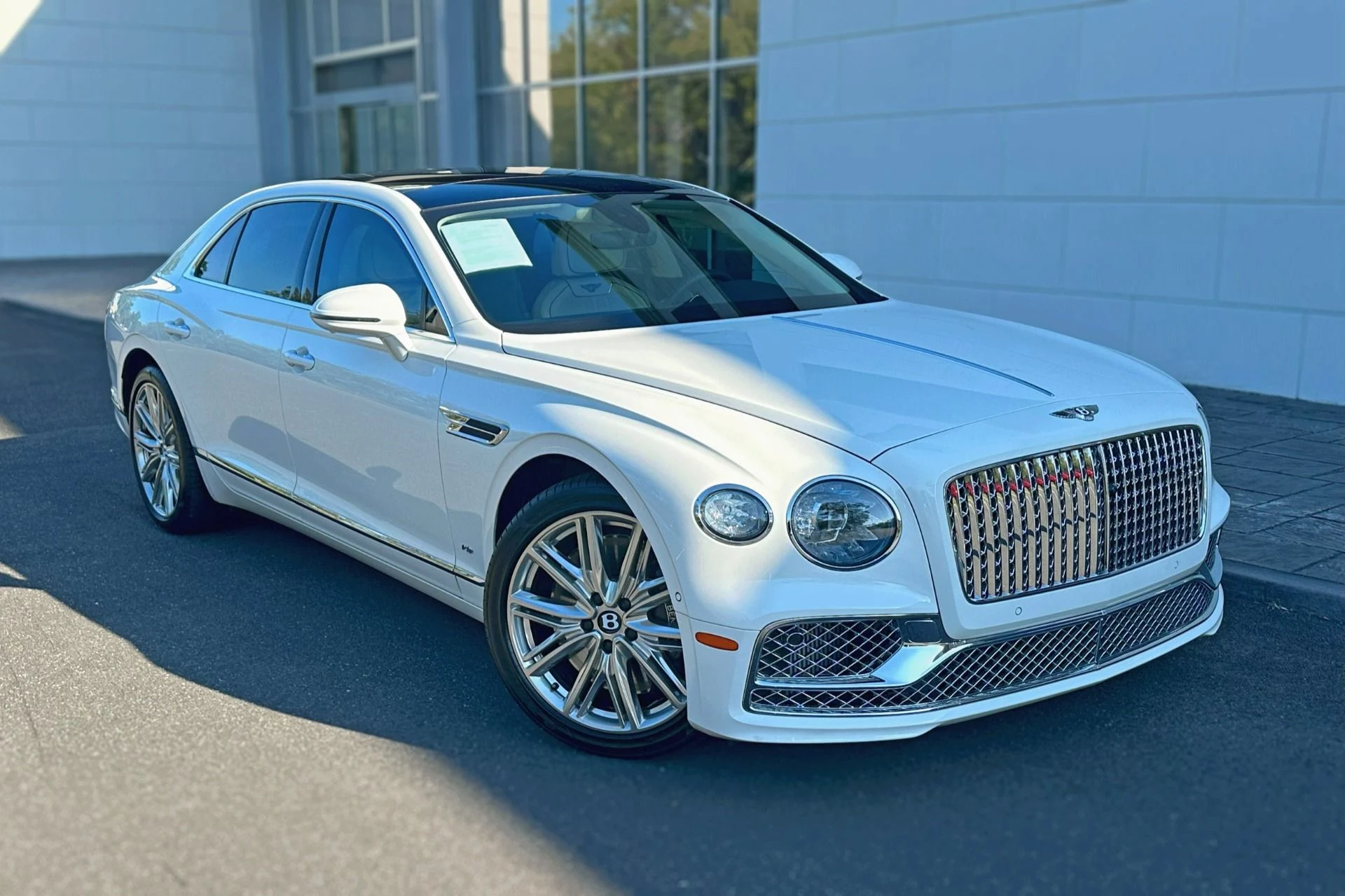 mph019_3033857476_Used_2022_Bentley_Flying_Spur_V8_1759839159_15adacd52c
