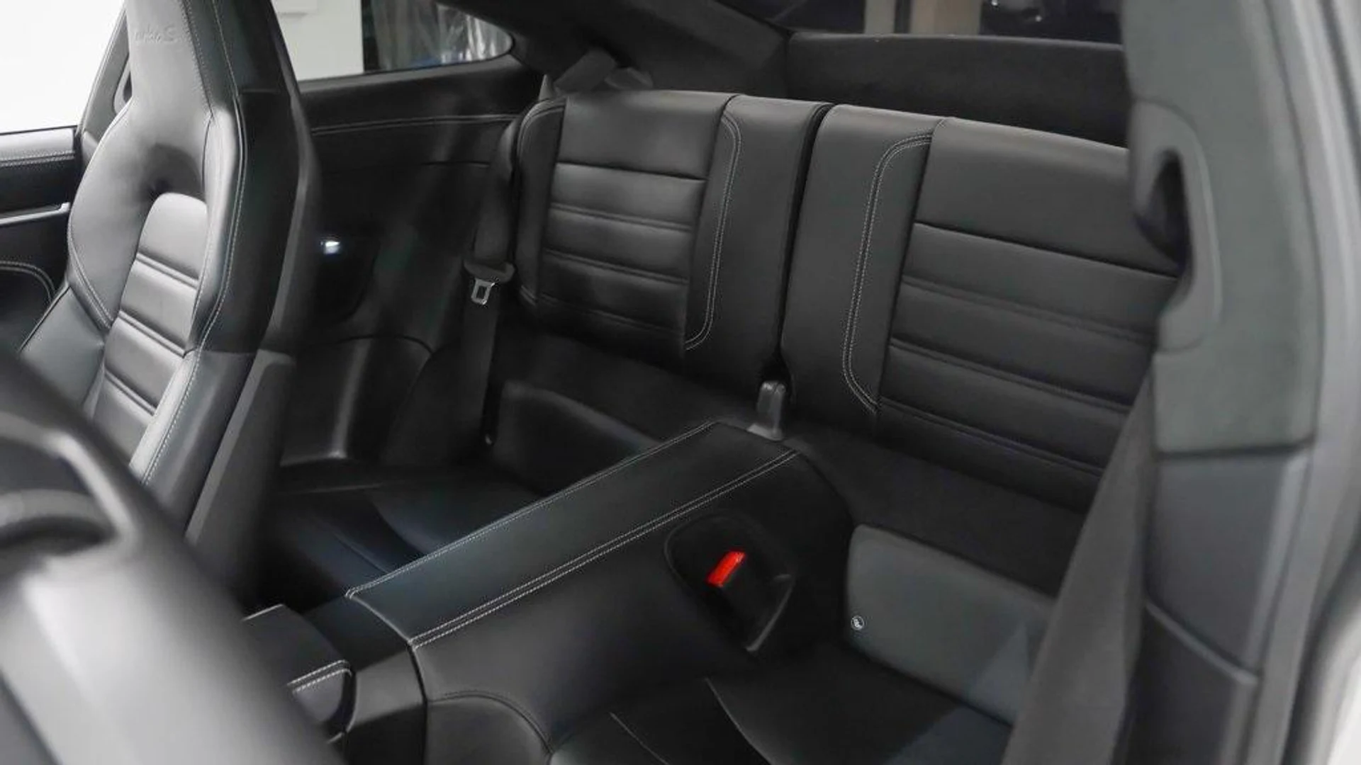 mph019_304247284_h_Jrn_Wny_Oj4_E_Izj9mo_Pktq_K5_L_Iek_831a2f0b4d