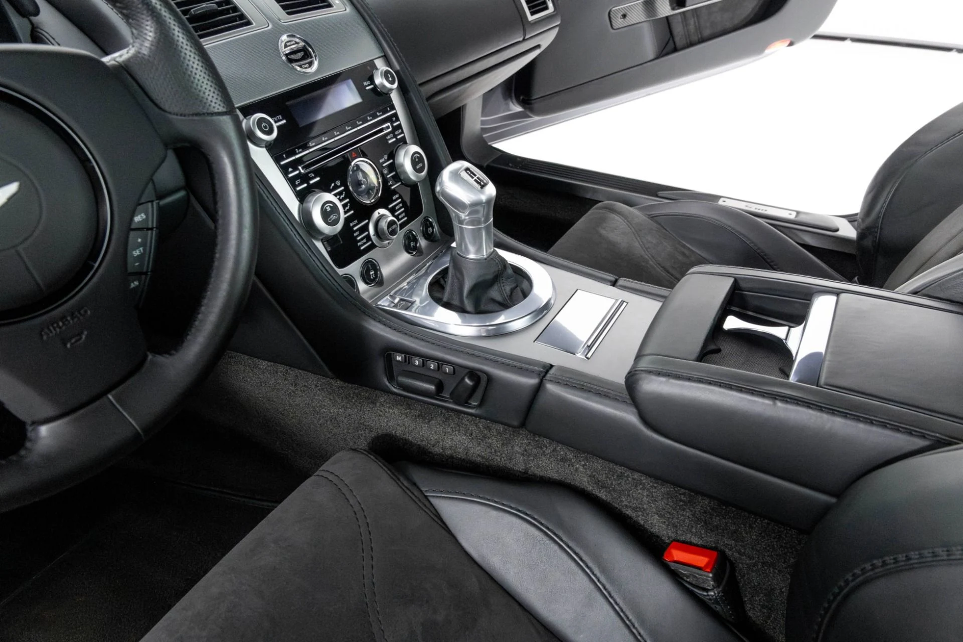 mph019_3043784206_Used_2009_Aston_Martin_DBS_1763602373_8a128c3b80