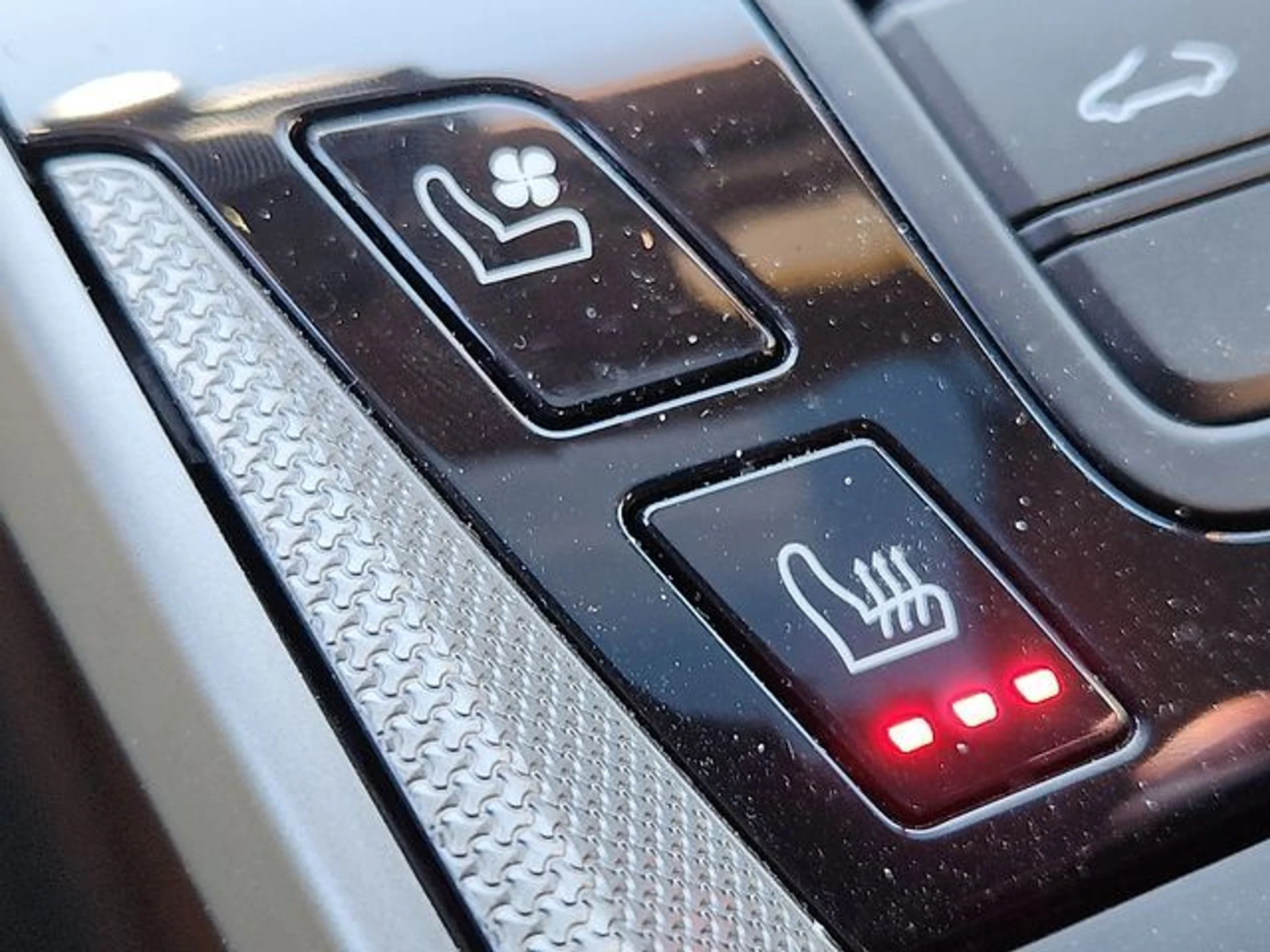 mph019_3047115031_160d72ac9025f6556283e0500abe0c27x_08af818d4e