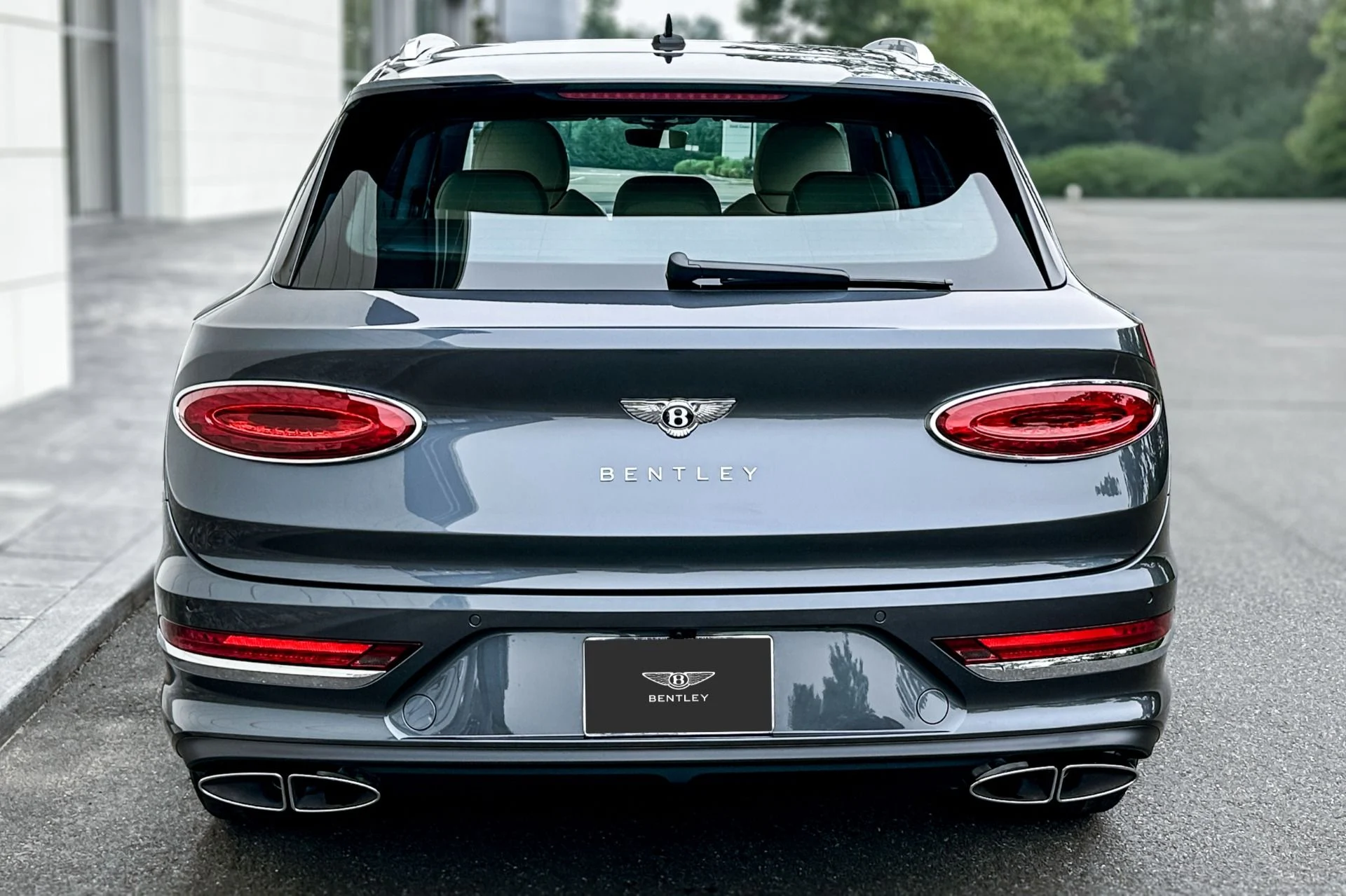 mph019_305061063_New_2026_Bentley_Bentayga_V8_1784540711_096994d162