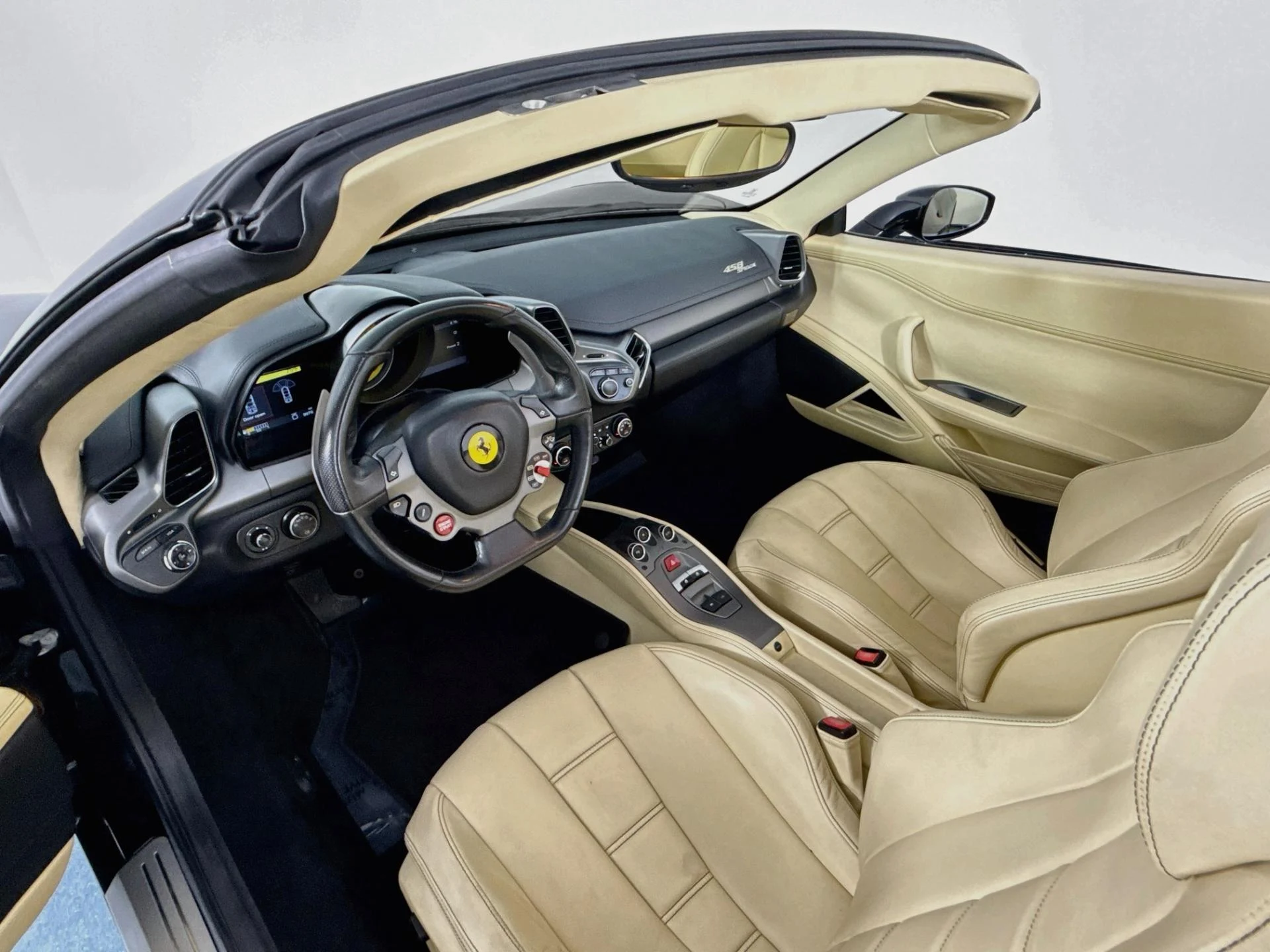 mph019_3061591994_Used_2012_Ferrari_458_Spider_1790030289_5b0a7f5109