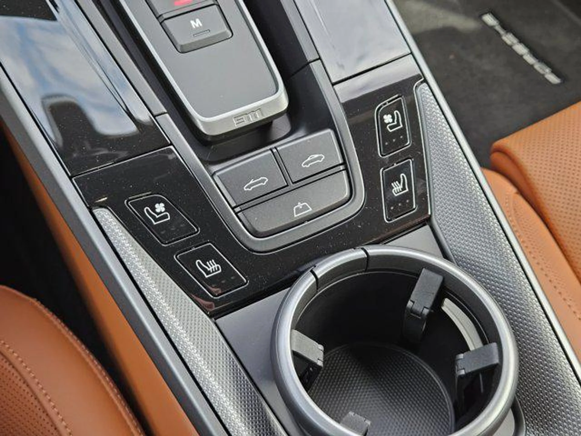 mph019_3063995787_Ejrt_Z82f_bzx_CCETO_3ts_Q_Hlrb_A_dbb043e66c