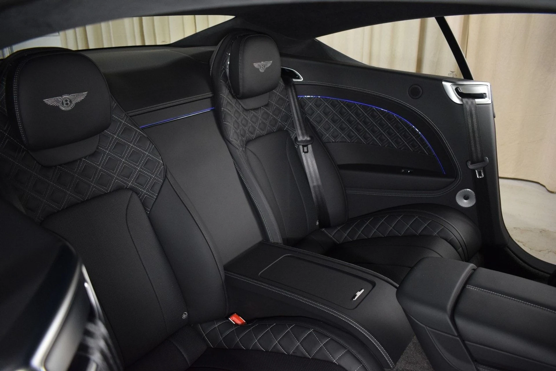 mph019_306498917_e4efb99206663562d51c69b4b76c2726x_4abb2b2ba3