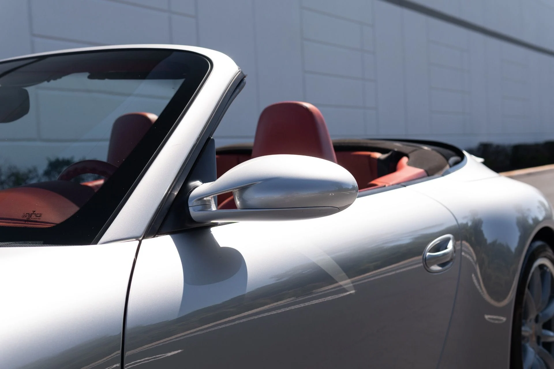 mph019_3065177635_Used_2006_Porsche_911_Carrera_S_1770441692_732caf5c2f