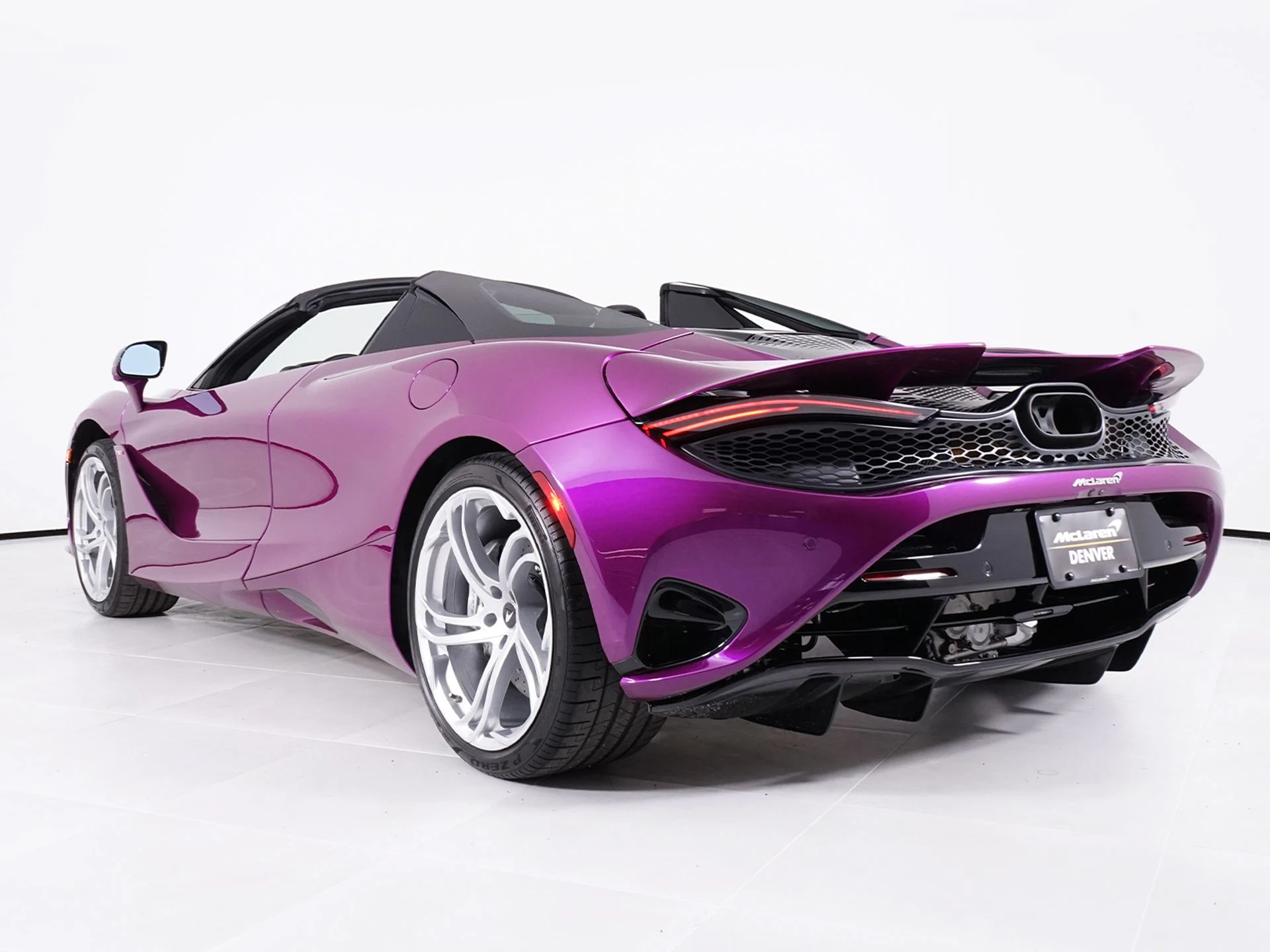 mph019_3065260396_4362223ffa586b81b82370649e6791f5x_a90613b7d6