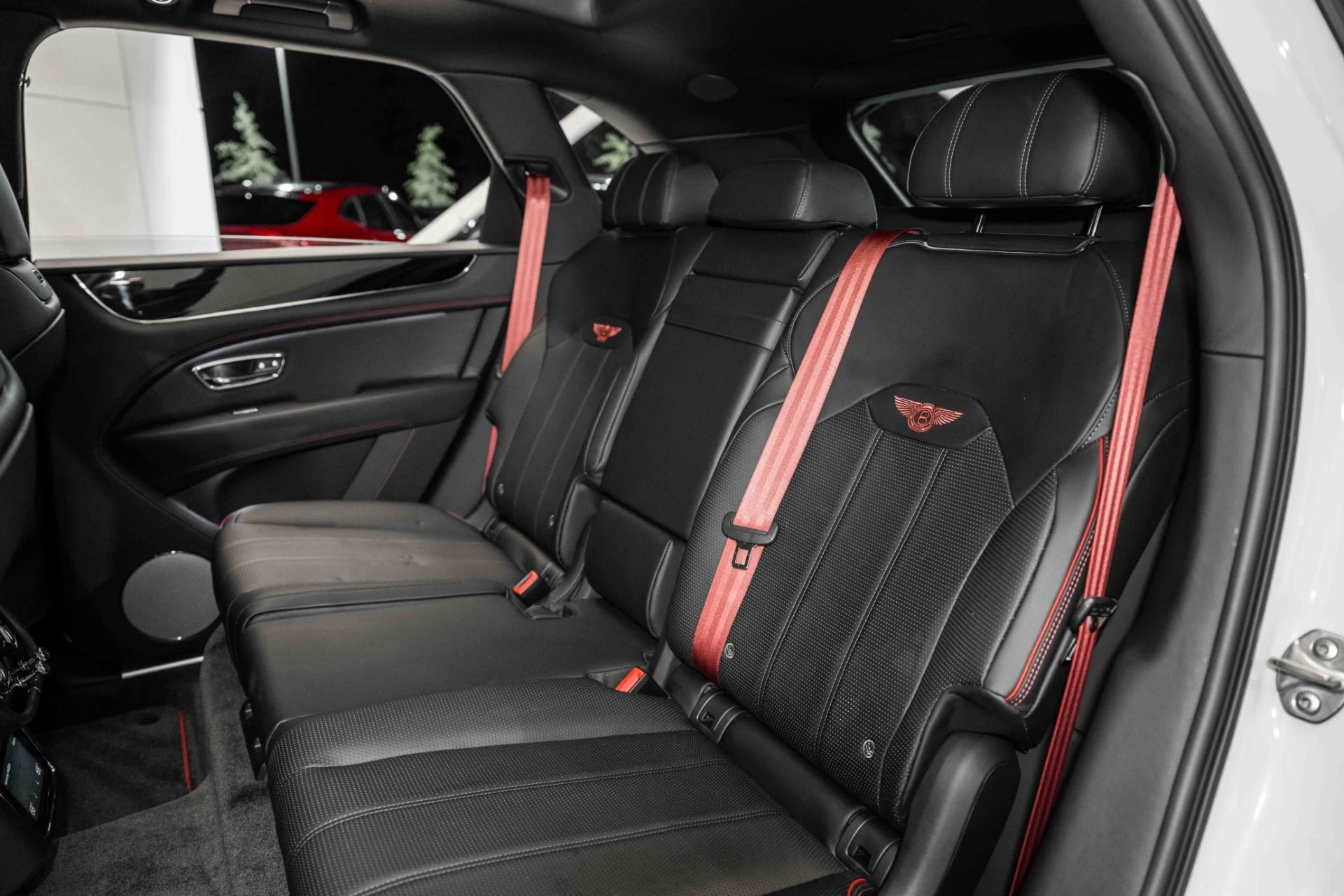 mph019_3069787040_Used_2022_Bentley_Bentayga_S_1725543345_76f8fab426