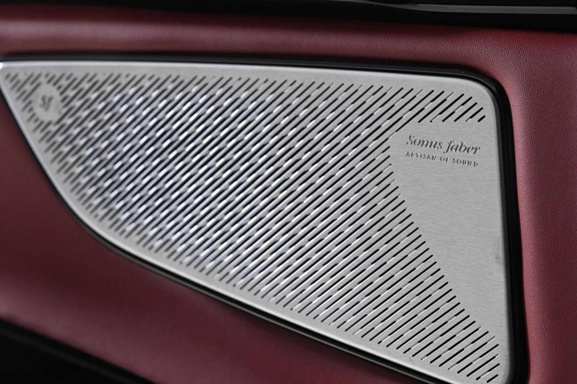 mph019_3071339252_used_2025_maserati_grecale_modena_11350_22913520_19_1024_4918f7f142