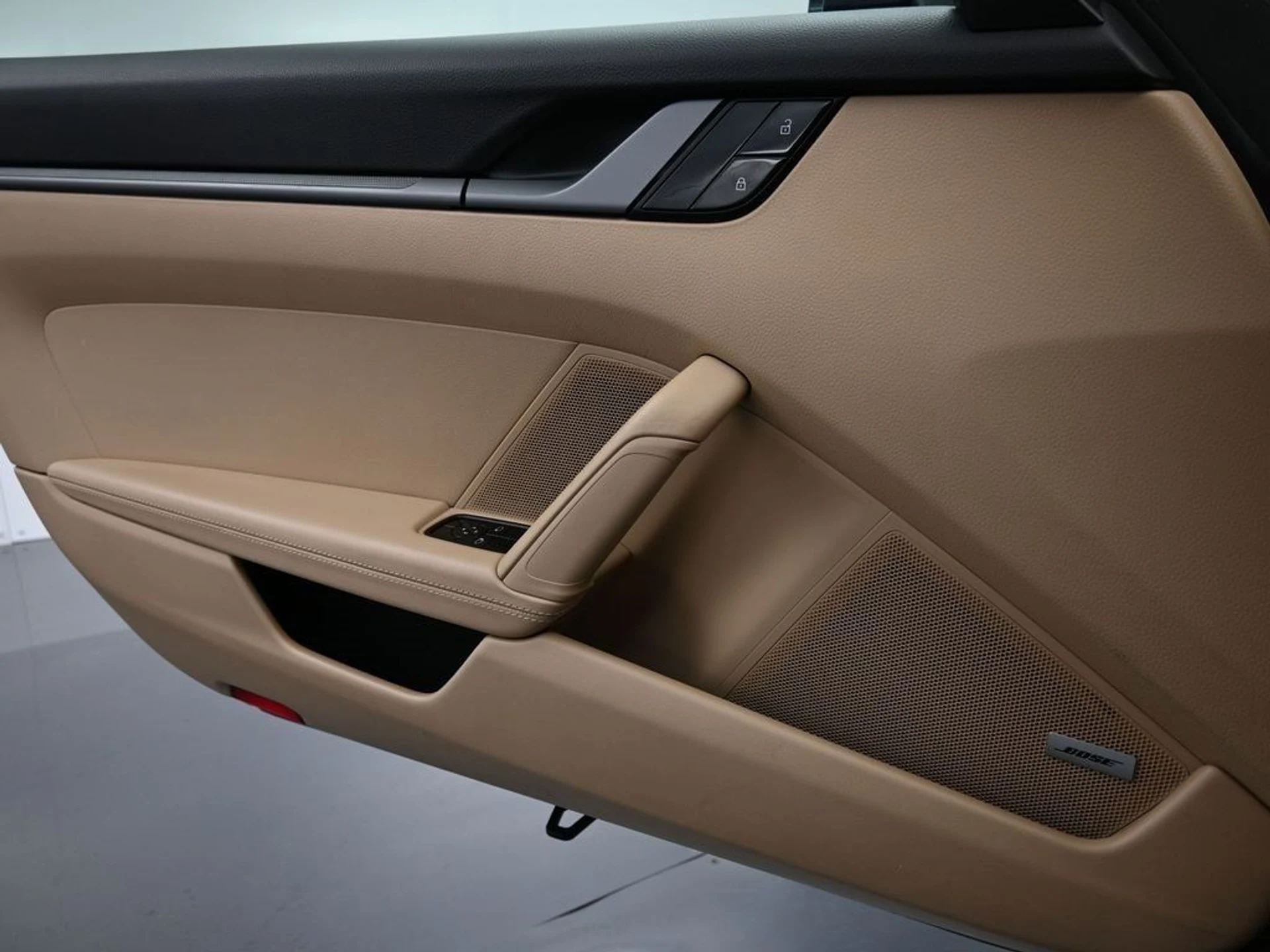 mph019_3072676755_9b8d2f3a35f6306ba95967515de8495a_4d73e29ba2