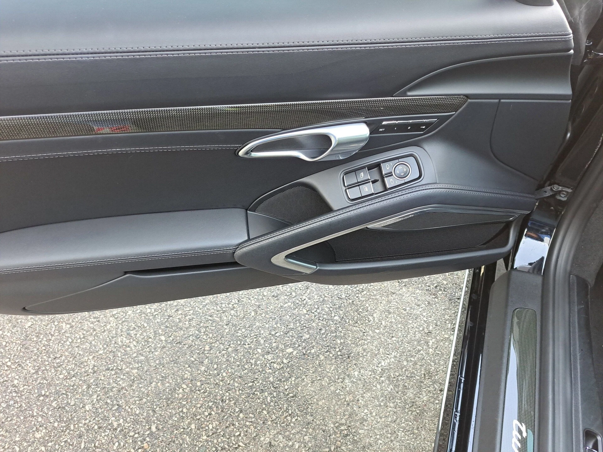 mph019_3074056512_e1517d92d639f42cdc5f7a65fad18645x_617319f1d0