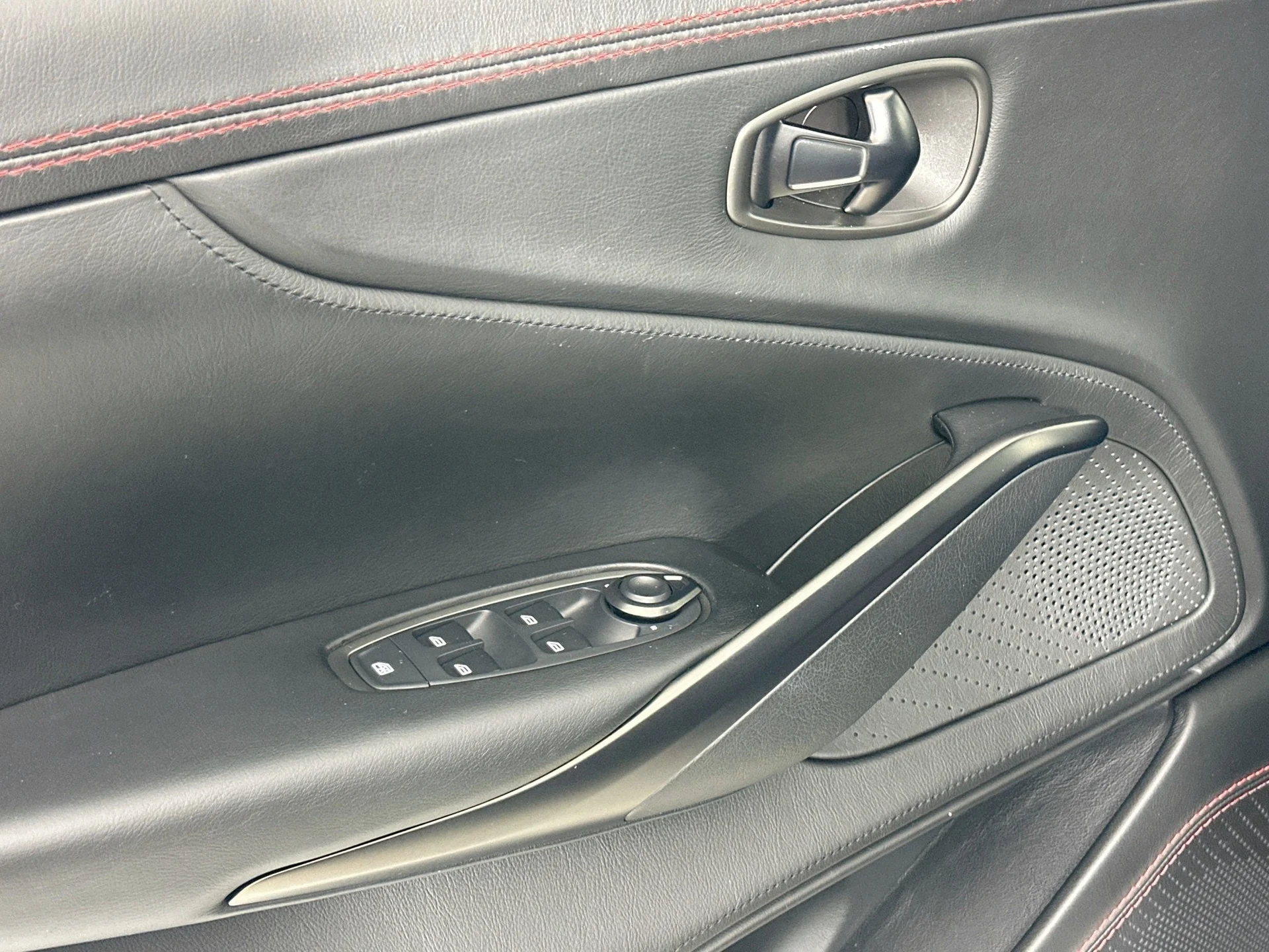 mph019_3077650274_20_da9f6e82e1