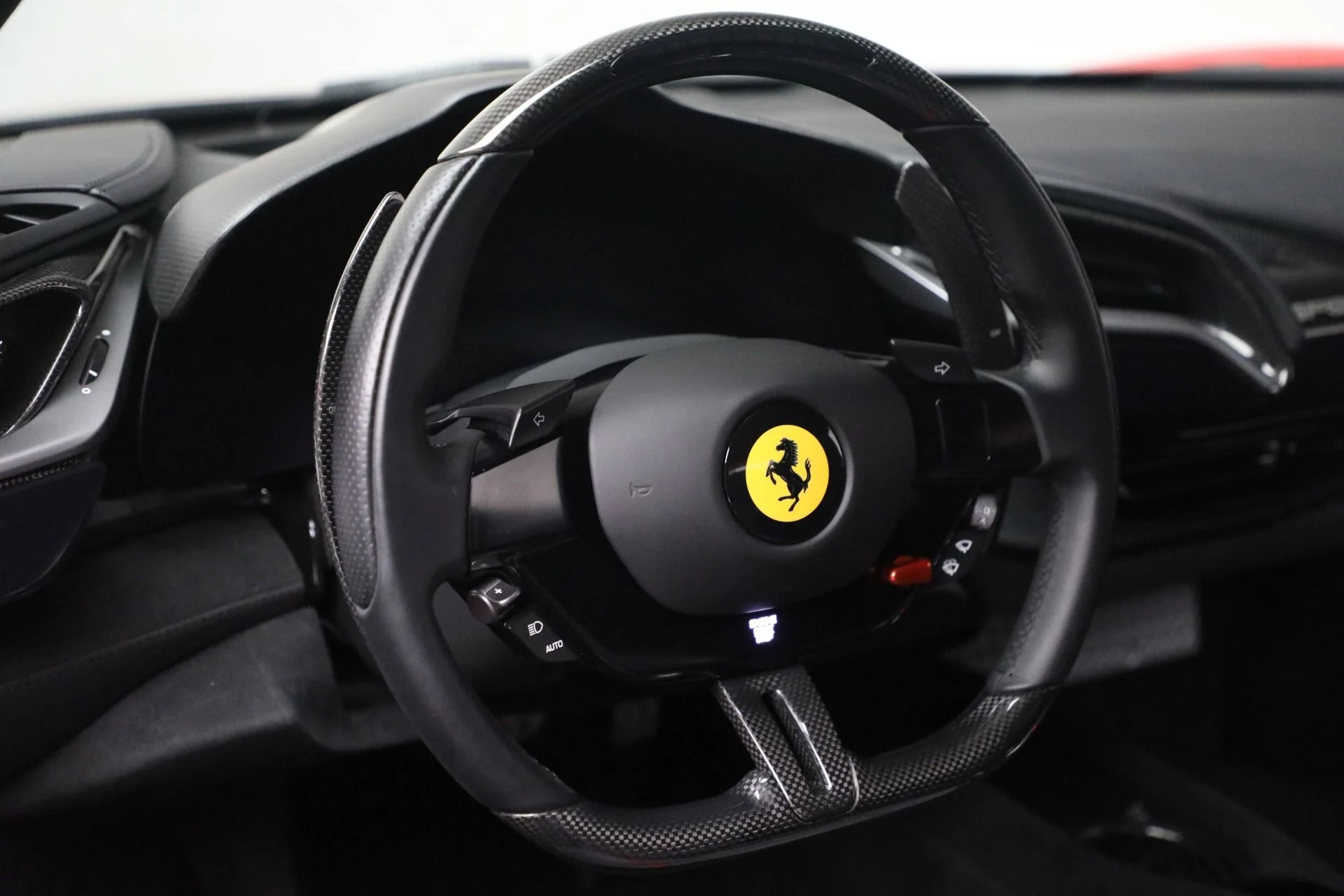 mph019_3079134365_Used_2023_Ferrari_SF_90_Stradale_1765397558_68282d6ae7