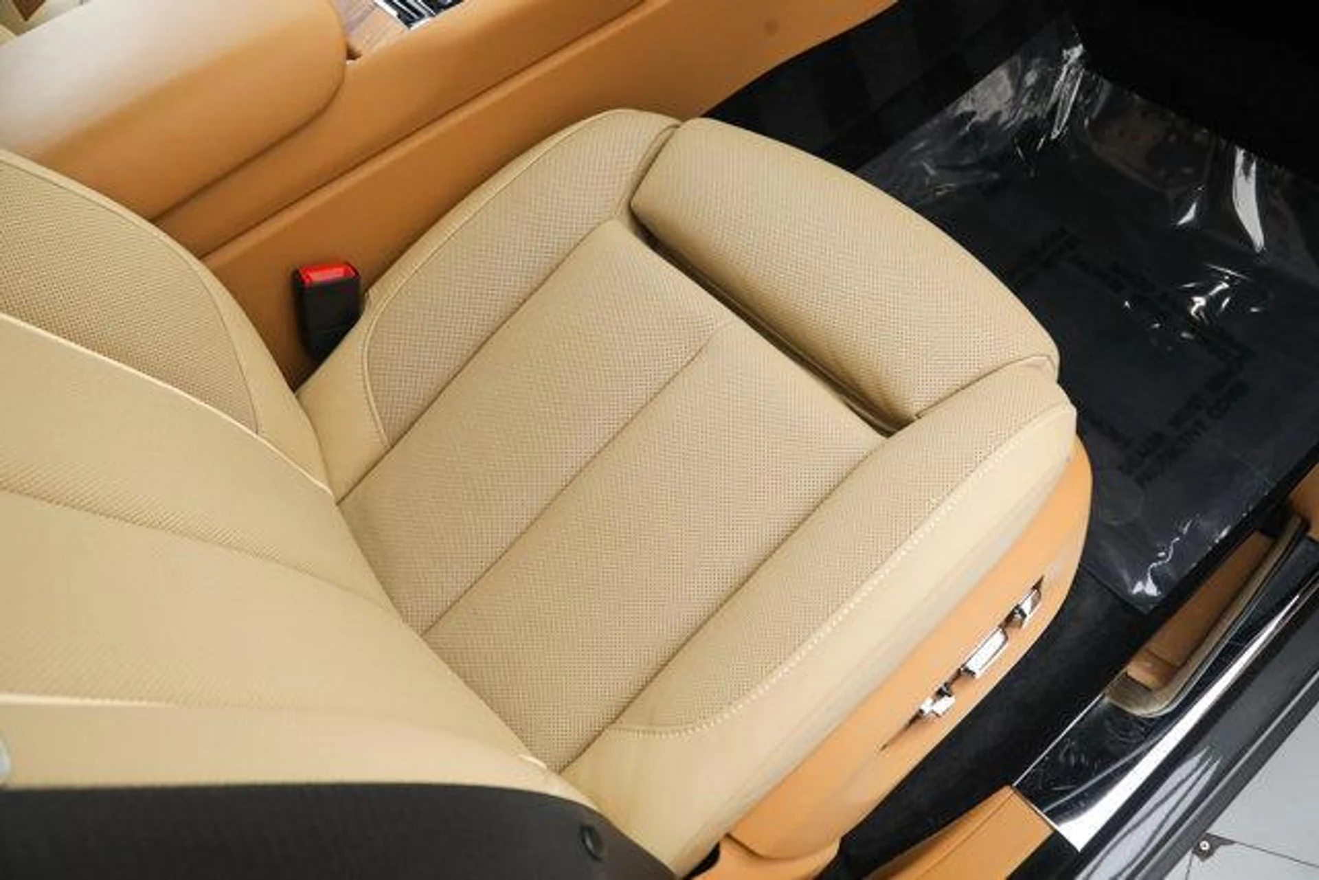 mph019_3080252590_4_Bc_U_Gw_U_x9l_G_Dtfknqgn1_S_Wr_LXA_459999c7b8