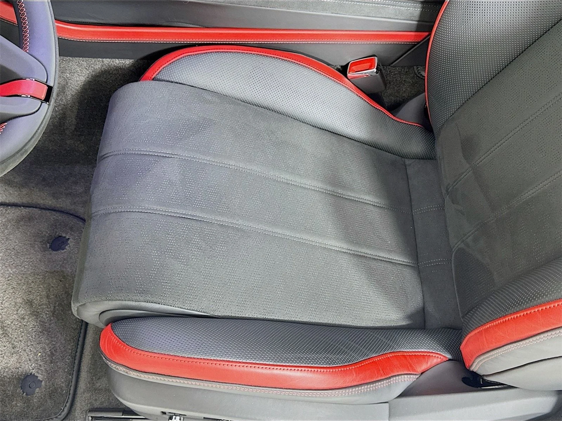 mph019_3084150159_8cf70e69fd020d49e249758288b0c724x_25f0b93563