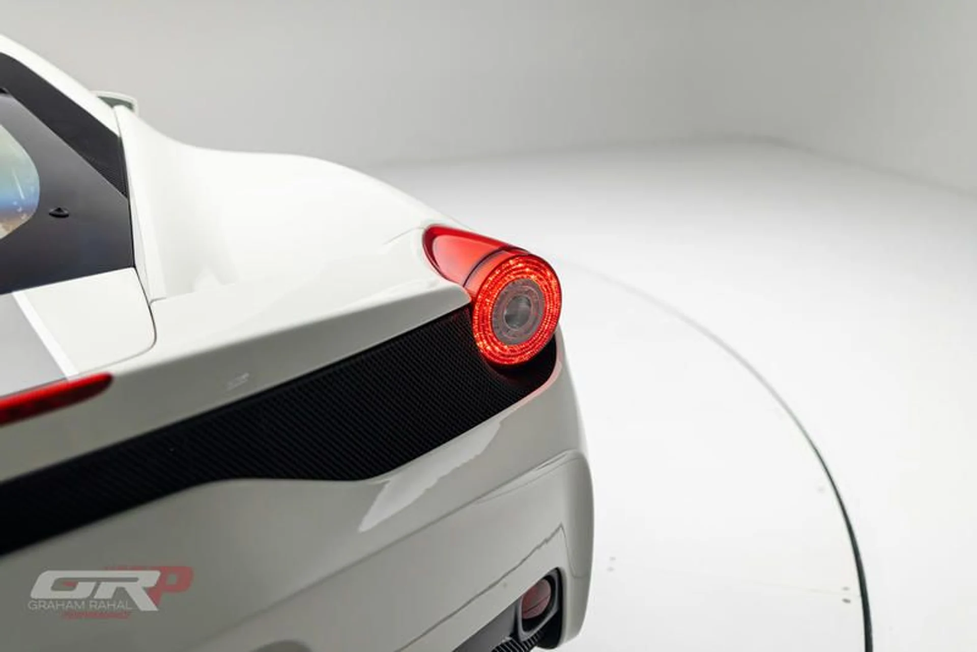 mph019_3086278069_B9427412_CA_4_D_4706_B7_C1_A8450_DFC_4096_b4de7362a8