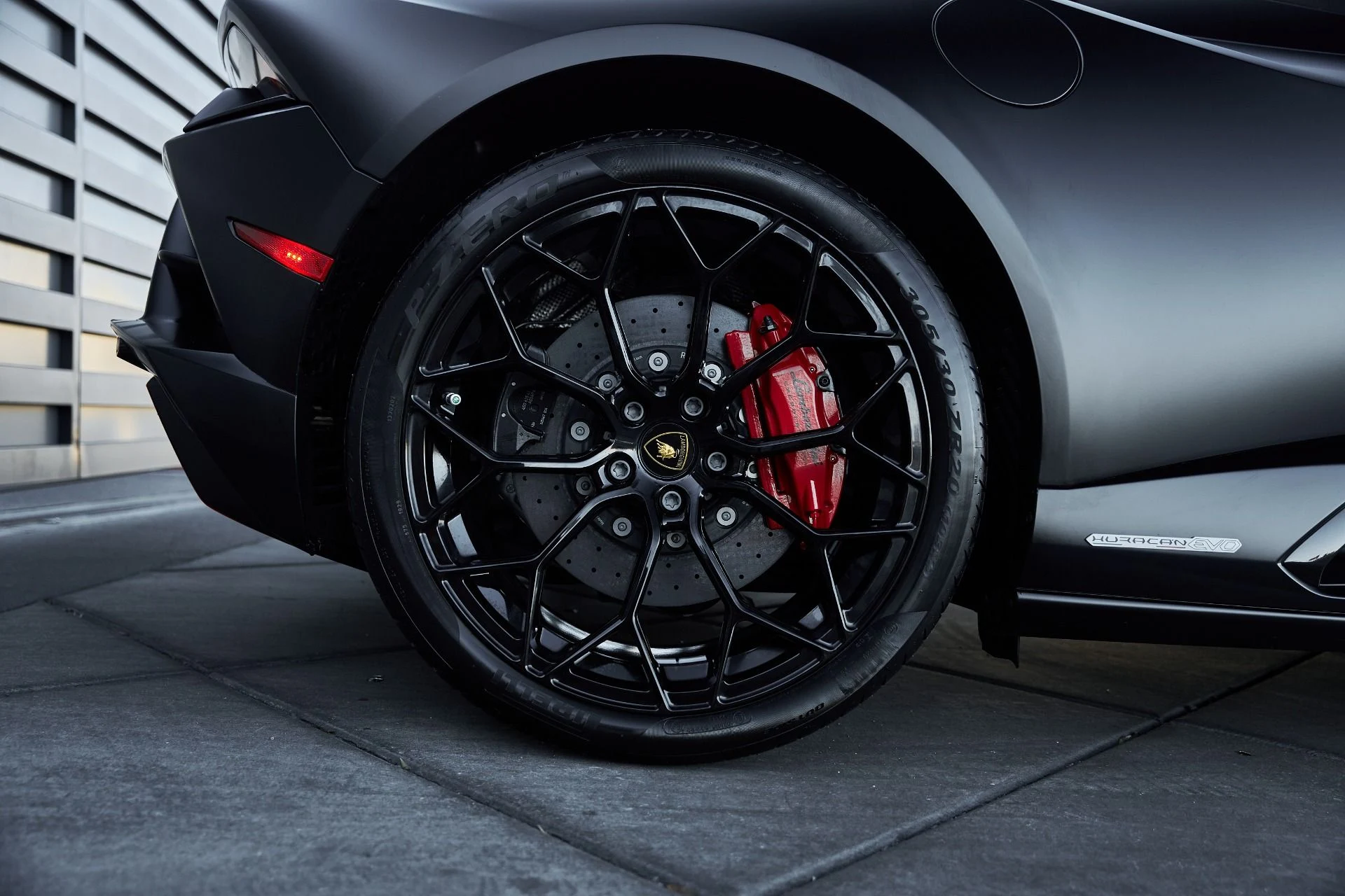 mph019_3086430632_Used_2024_Lamborghini_Huracan_EVO_Spyder_1766881354_5880a7d5f2