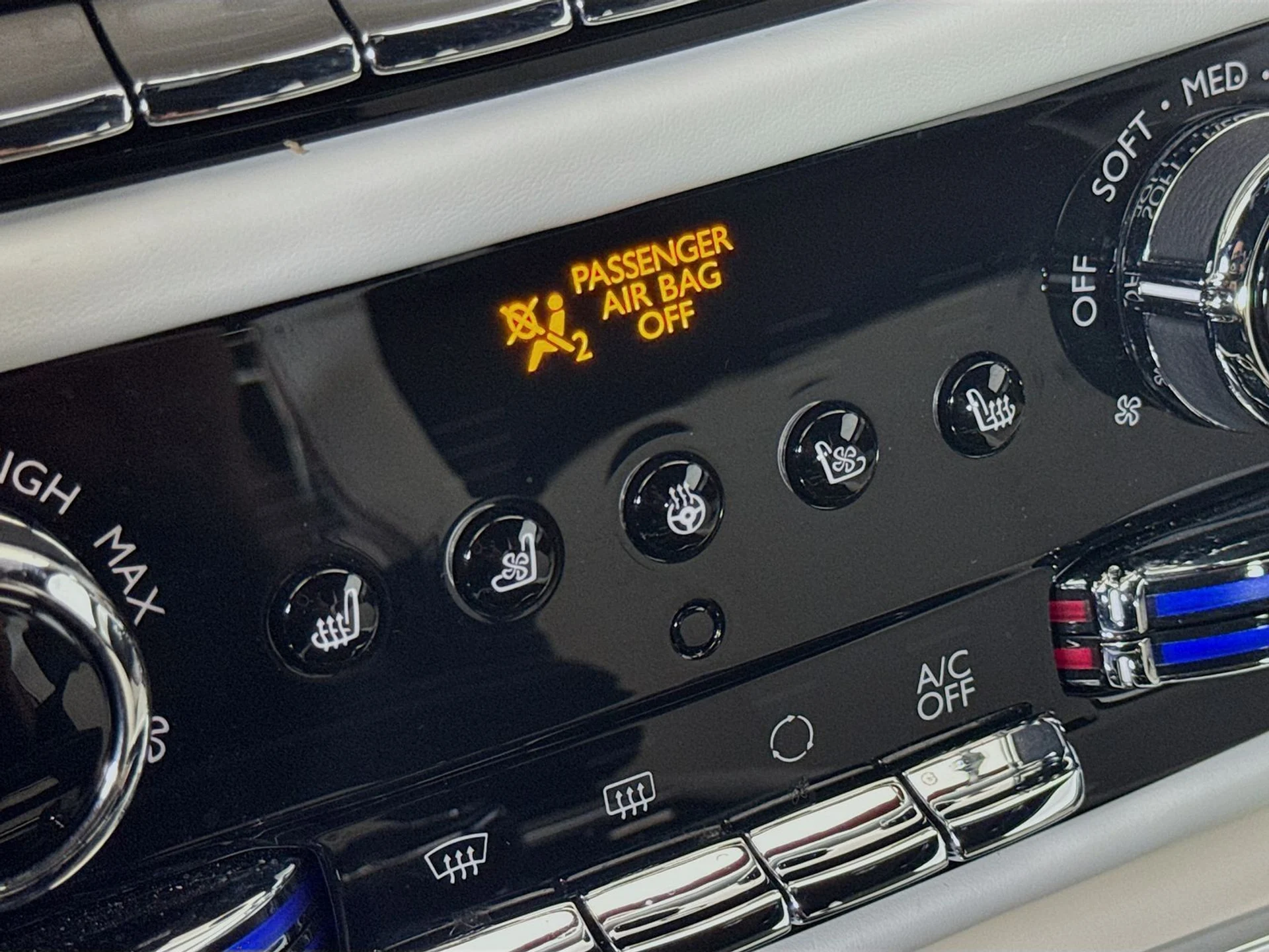 mph019_3087335596_ae68efb452702258a7f224a901e0c5fbx_a4e9ac9ddf