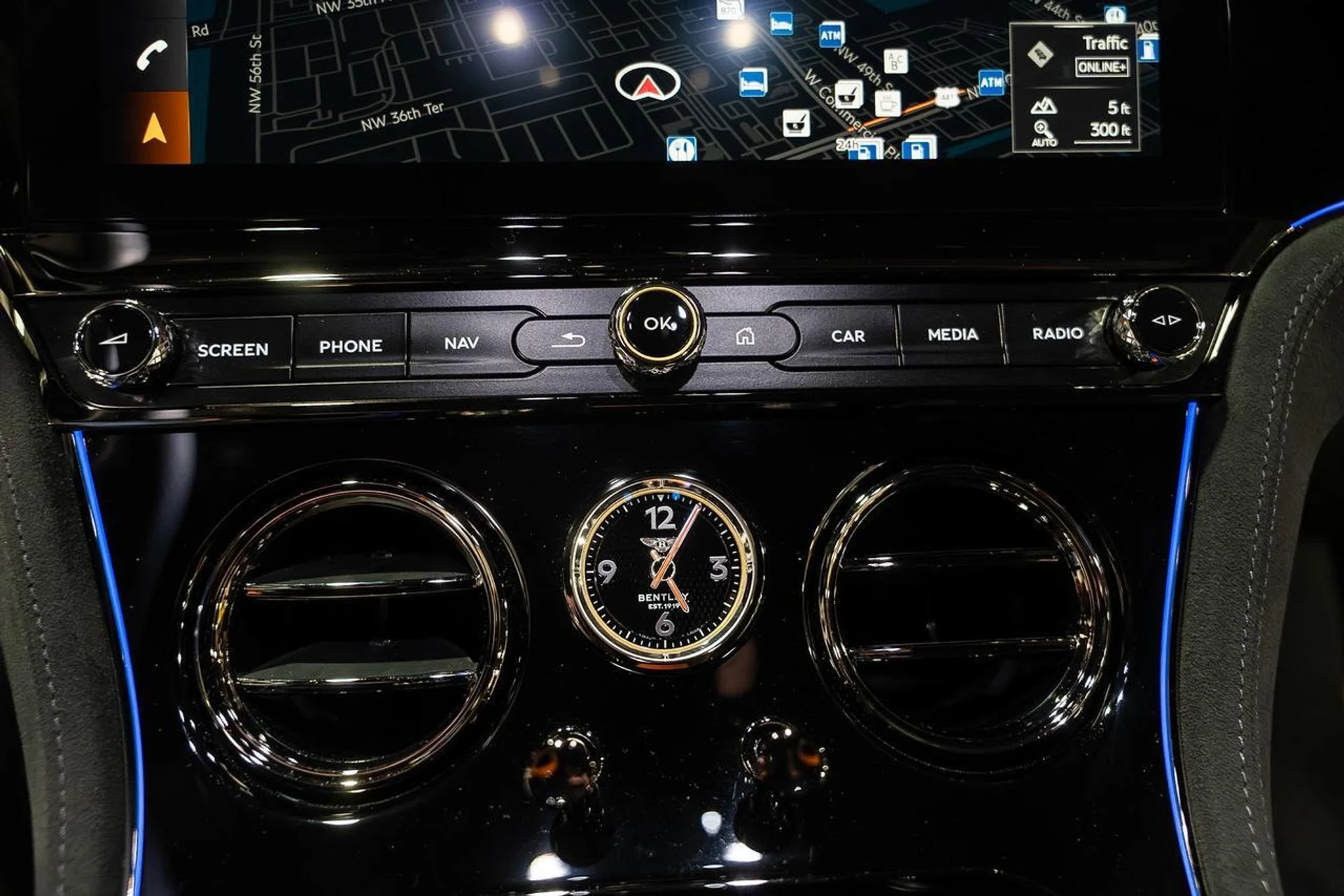 mph019_3093573730_b4711c5caa14a441b780fe6fd0f54097_b95e8560be