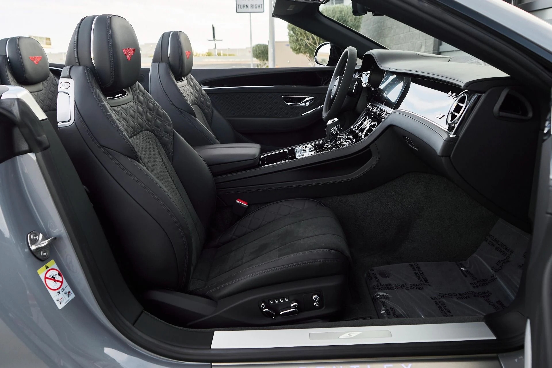 mph019_3096623107_Used_2024_Bentley_Continental_GT_V8_S_1764464373_88d3ee68ca