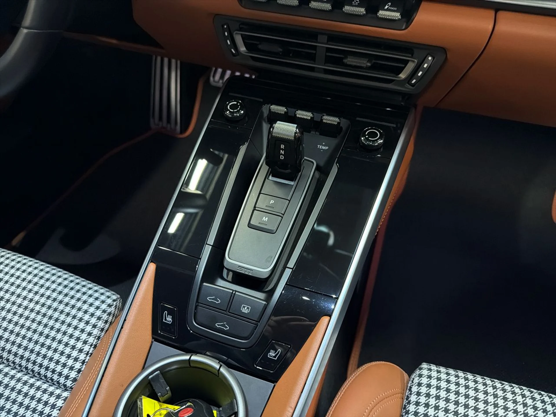 mph019_3096671622_639001884852827199_6cc7d99701