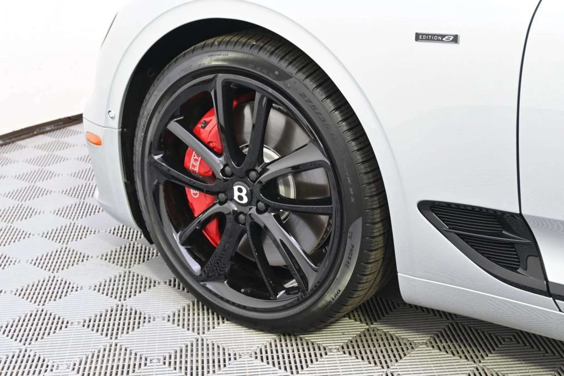 mph019_3096710470_a65f207106284a76967aab89a2a3825d_317f351fc7