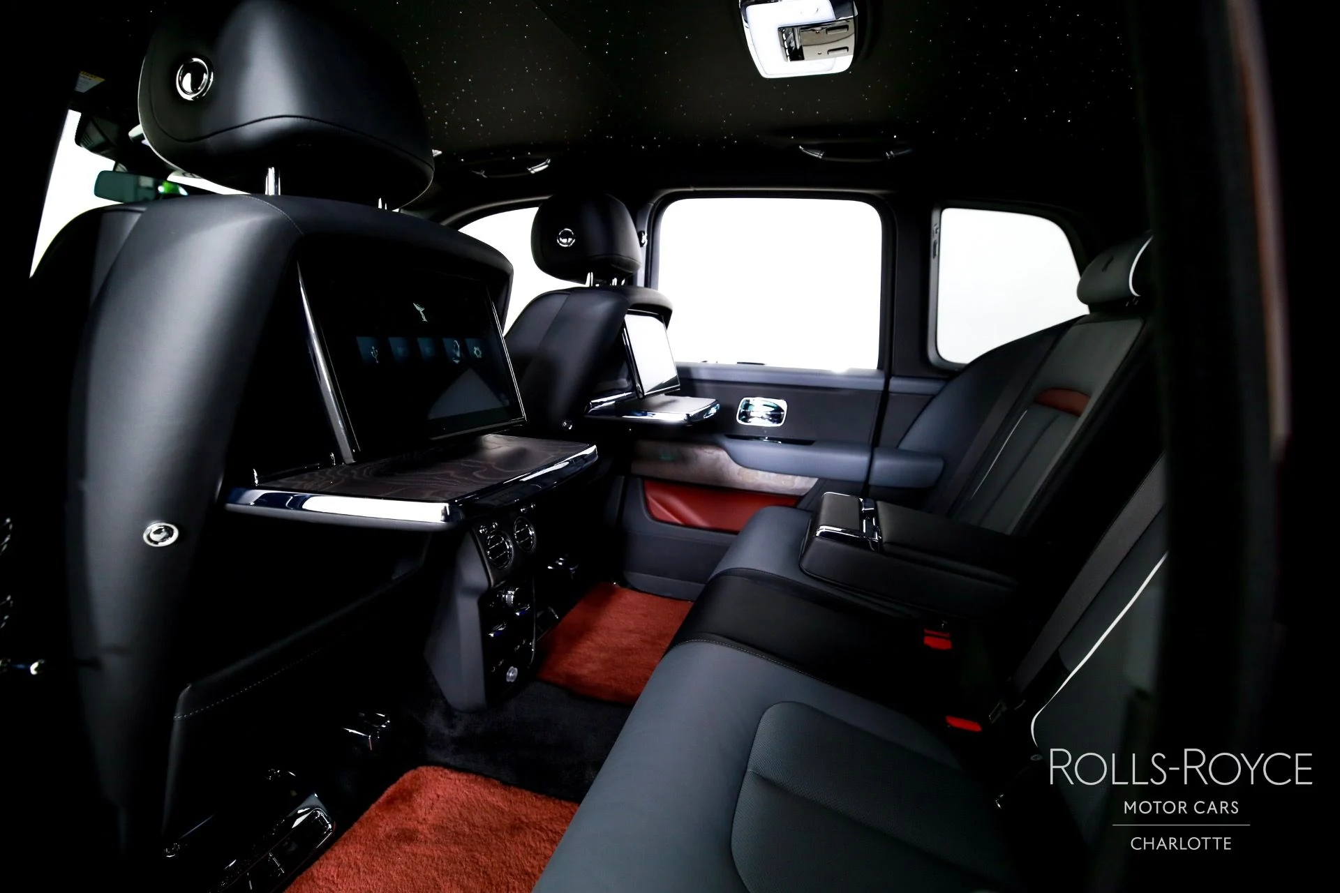 mph019_3097265418_Used_2025_Rolls_Royce_Cullinan_1757716745_e5bc9eda04